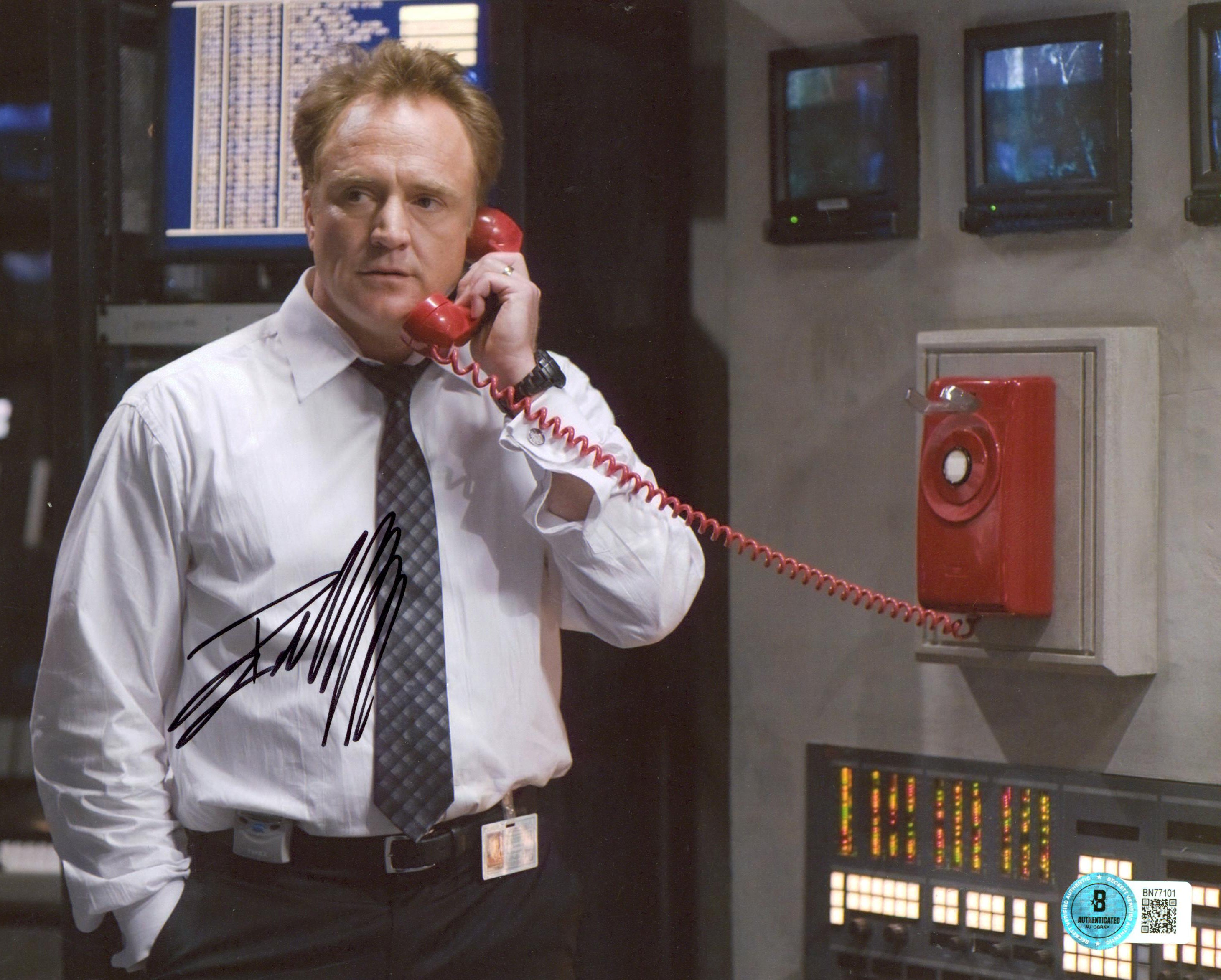 Bradley Whitford The West Wing Authentic Signed 8x10 Photo BAS #BN77101