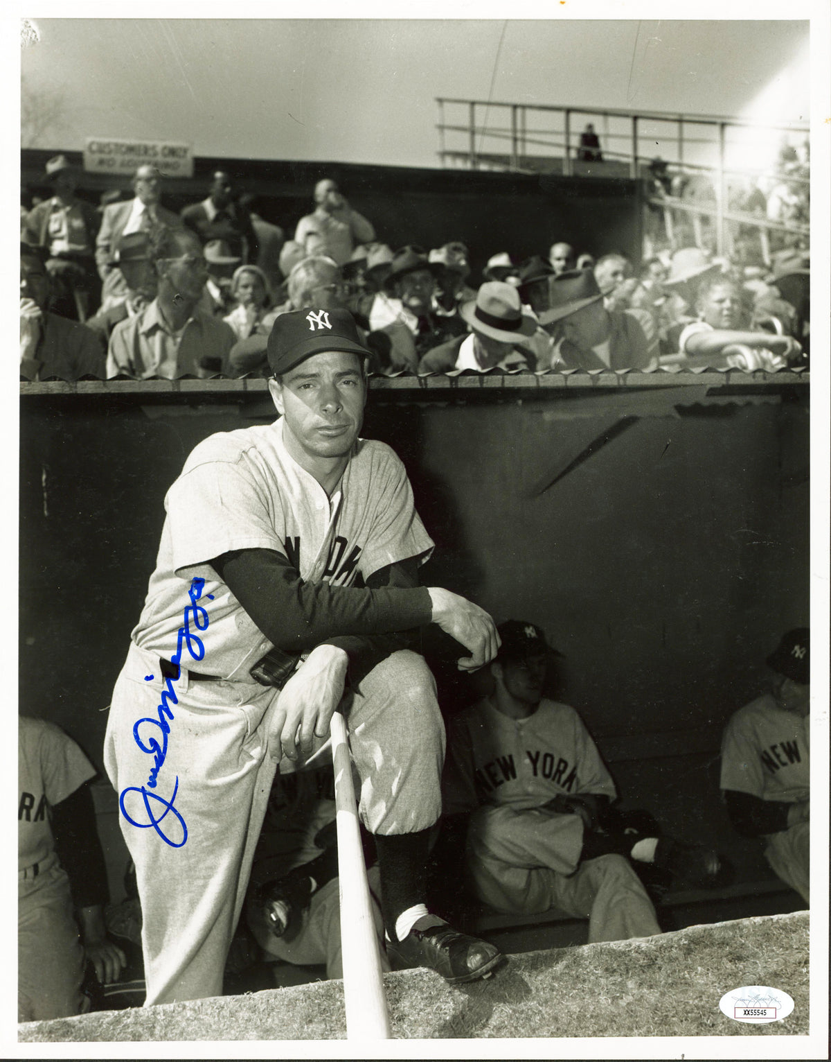 Yankees Joe DiMaggio Authentic Signed 11x14 Black & White Photo JSA #XX55545