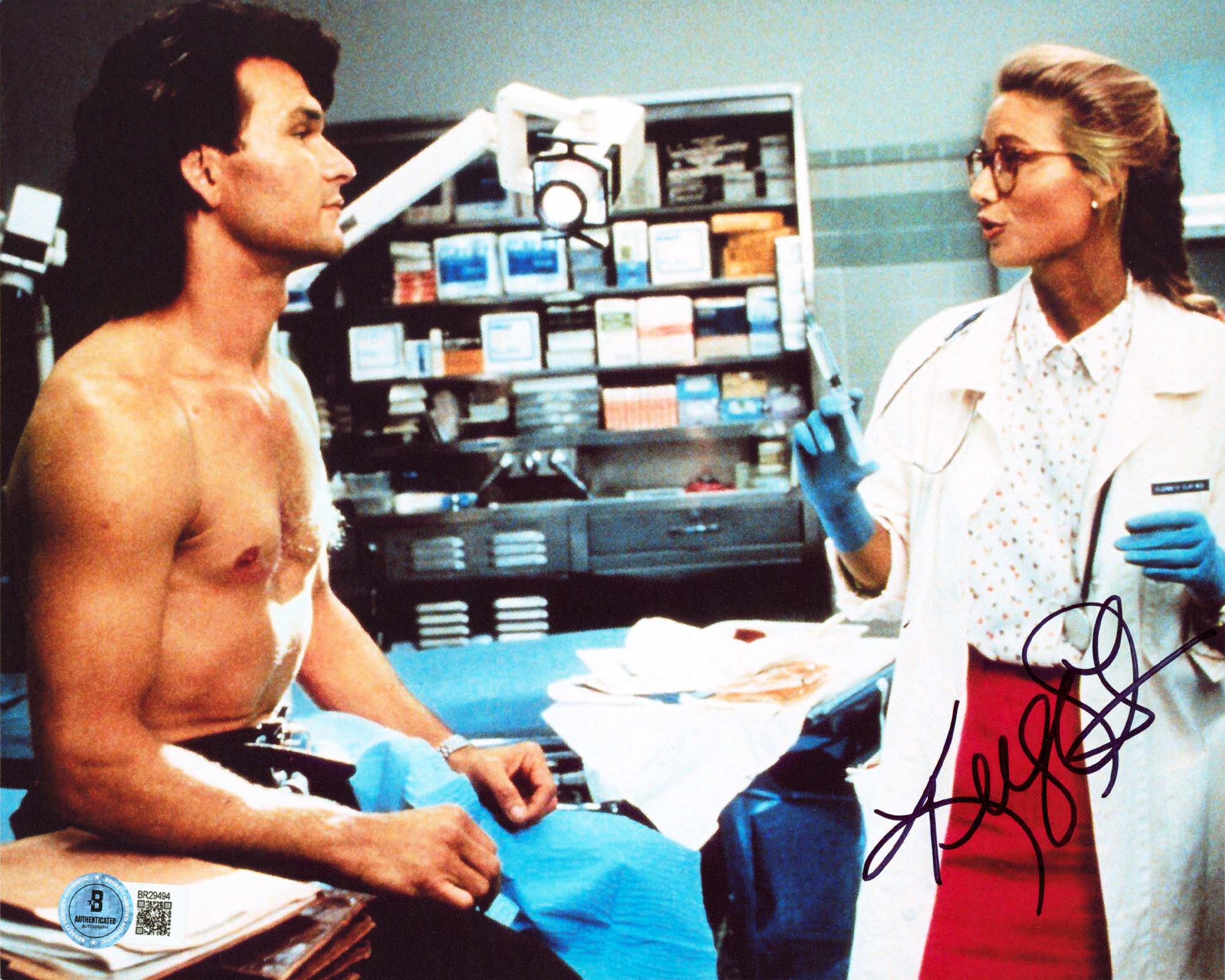 Kelly Lynch Road House Authentic Signed 8x10 Horizontal Photo BAS #BR29494