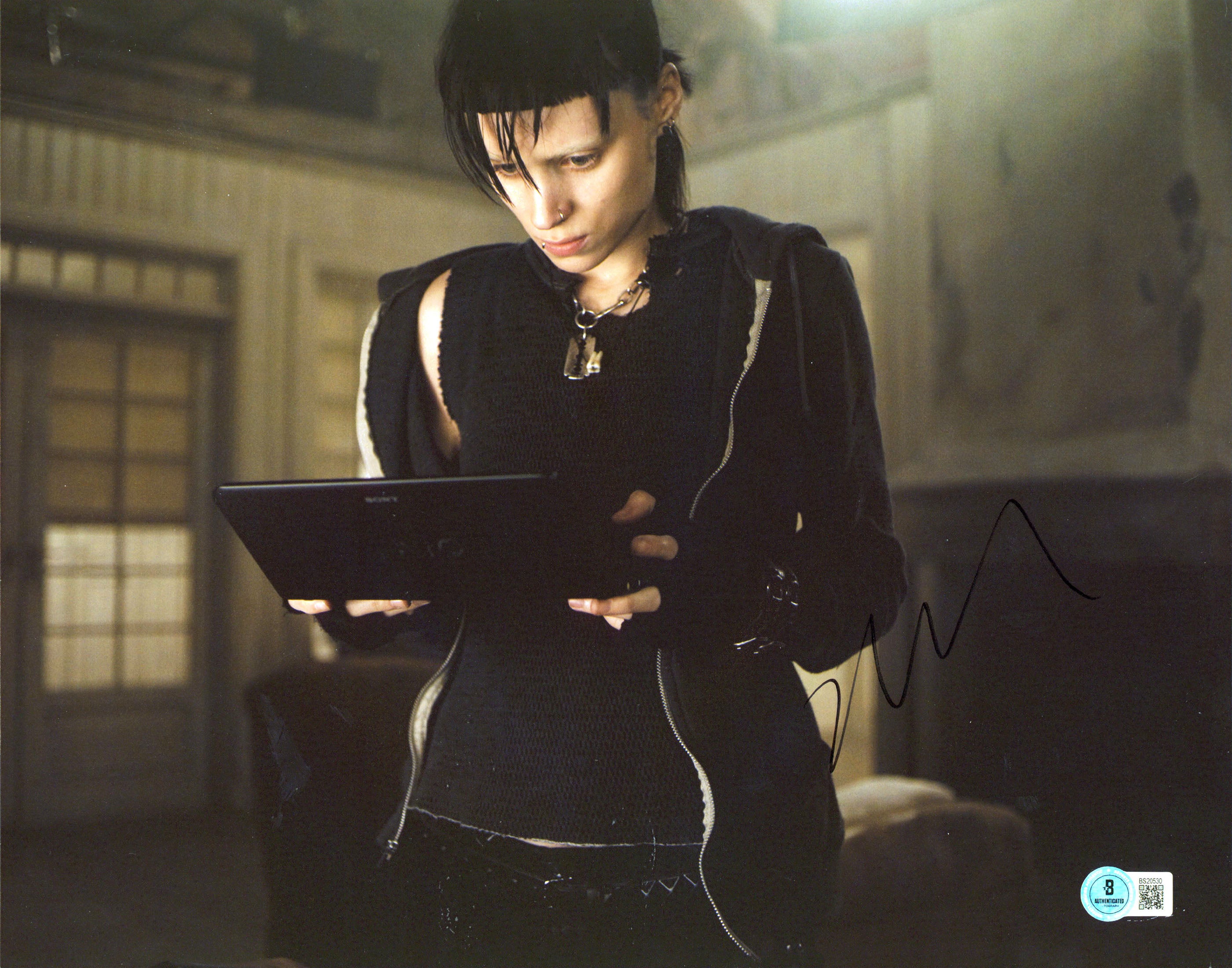 Rooney Mara The Girl with the Dragon Tattoo Signed 11x14 Photo BAS #BS20530