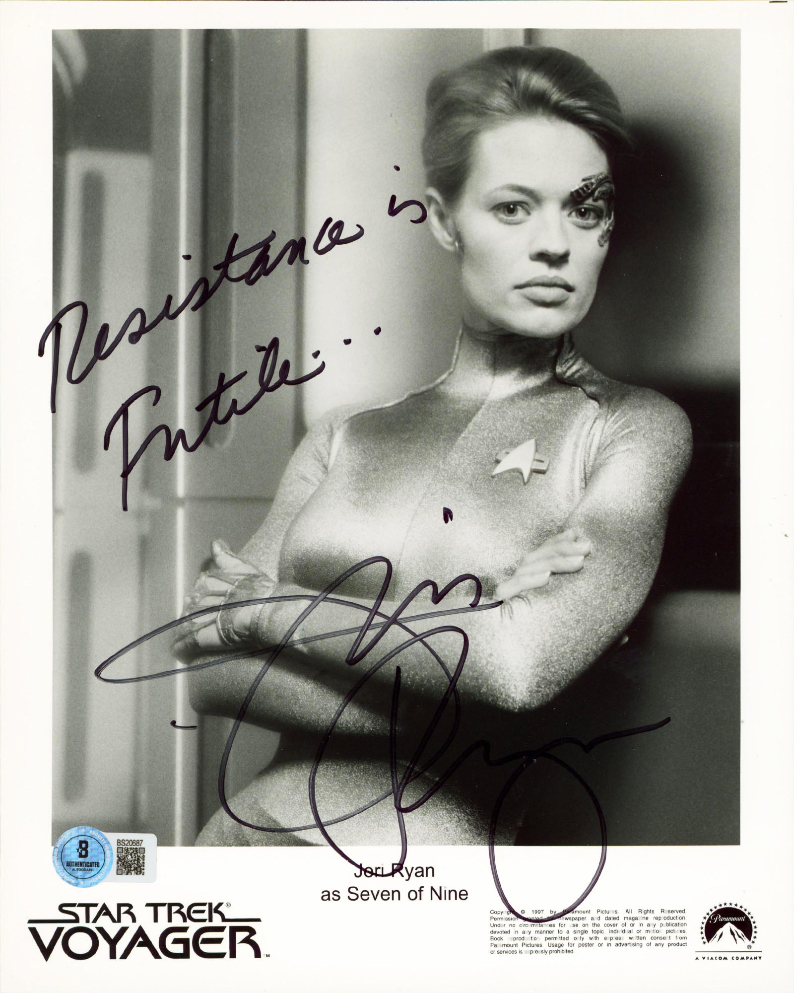 Jeri Ryan Star Trek "Resistance is Futile" Authentic Signed 8x10 Photo BAS 1