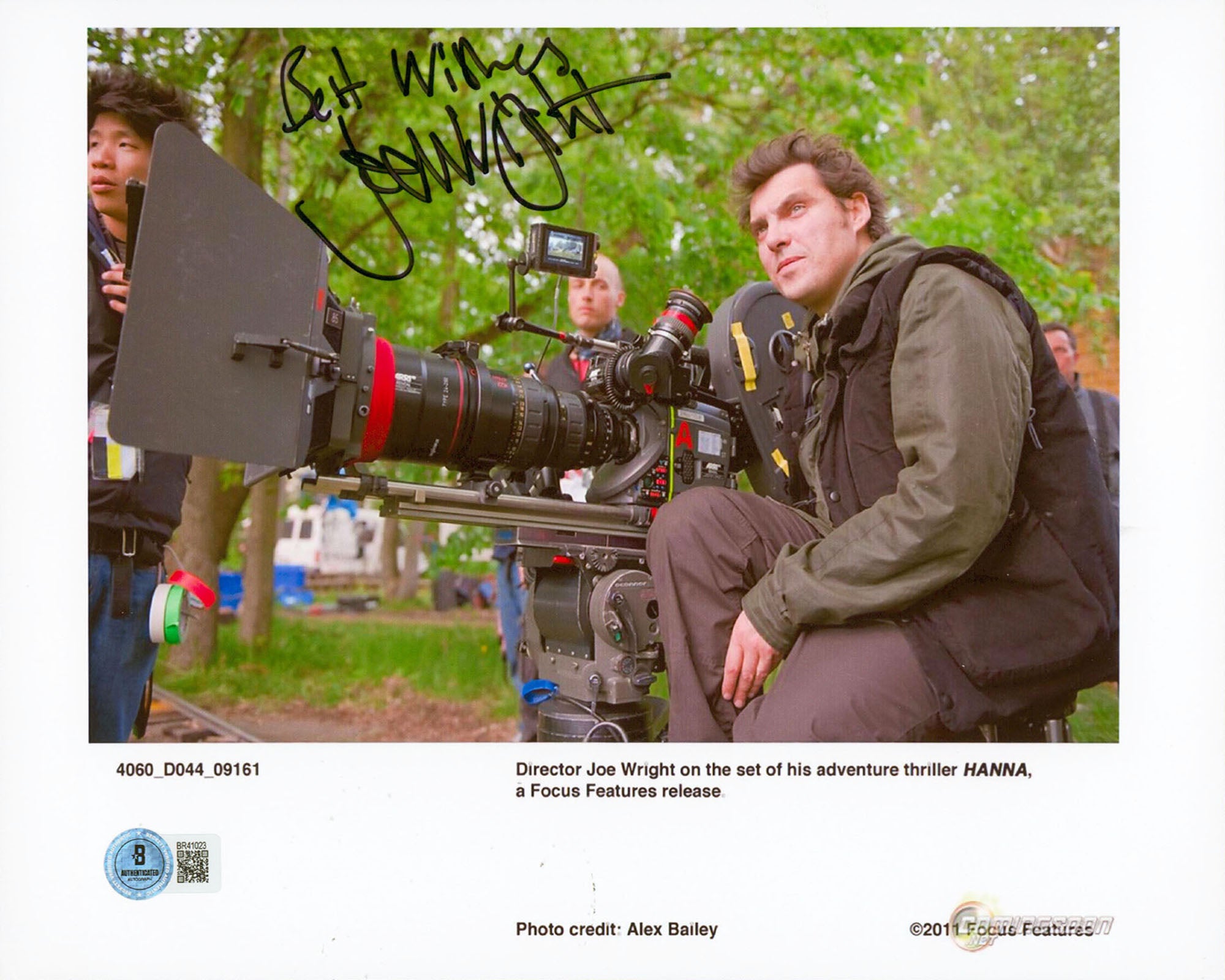 Joe Wright Hanna "Best Wishes" Authentic Signed 8.5x11 Photo BAS #BR41023