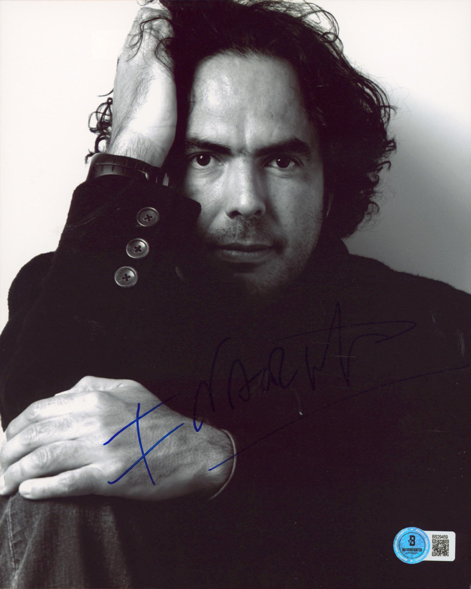 Alejandro Gonzalez Inarritu The Revenant Signed 8x10 Vertical Photo BAS #BS29459