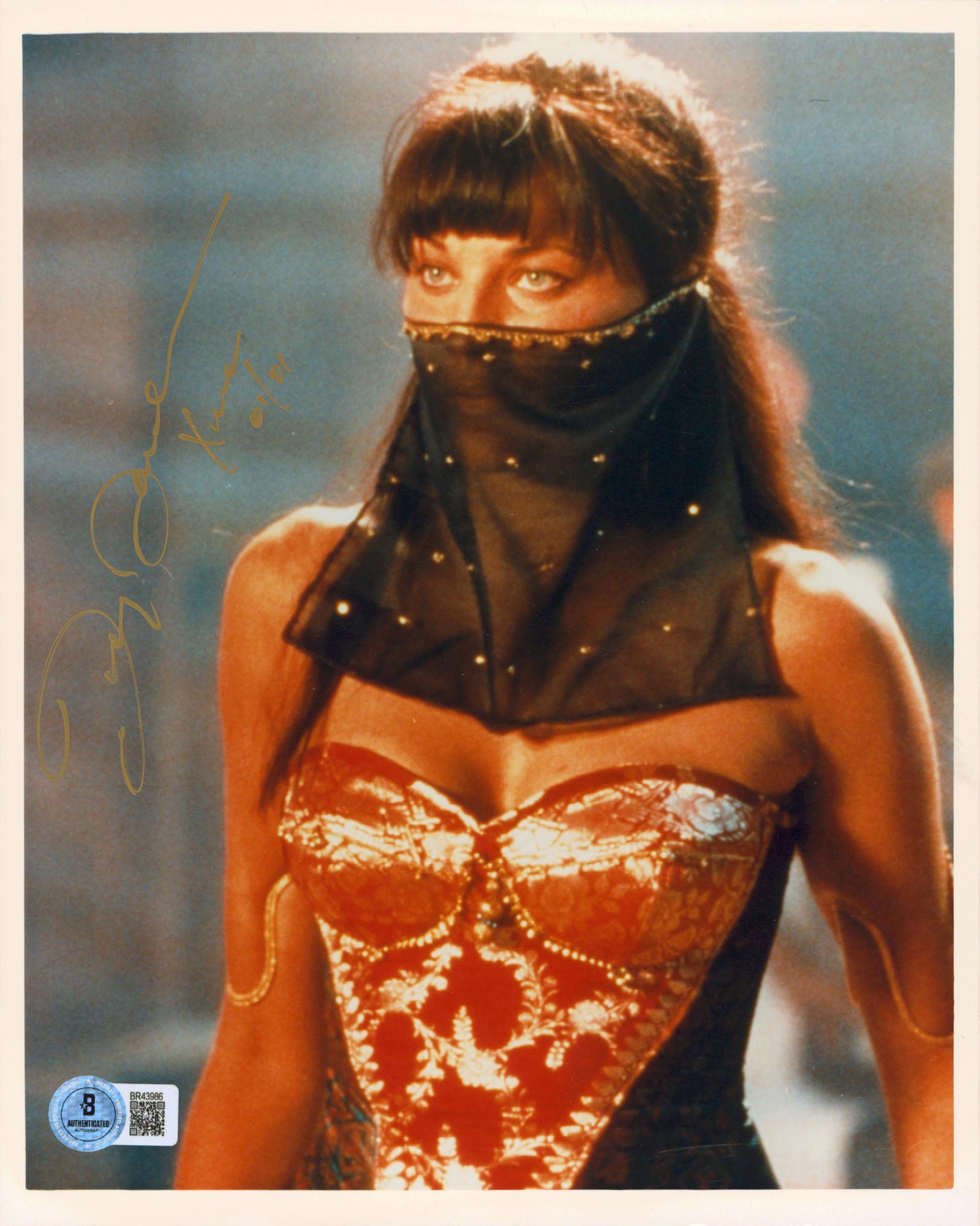 Lucy Lawless Xena Warrior Princess "Xena" Signed 8x10 Photo BAS #BR43986