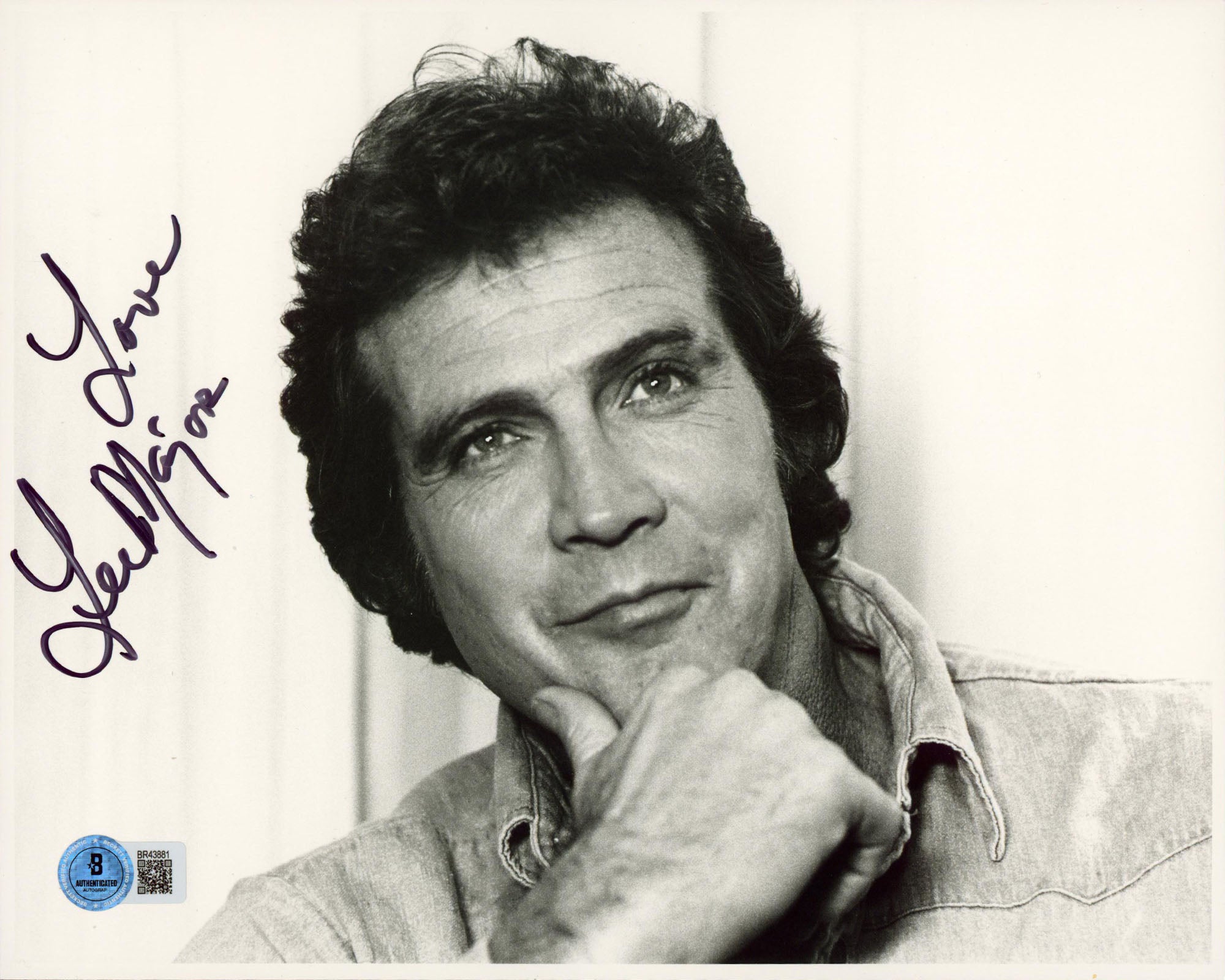 Lee Majors The Big Valley "Love" Authentic Signed 8x10 Photo BAS #BR43881