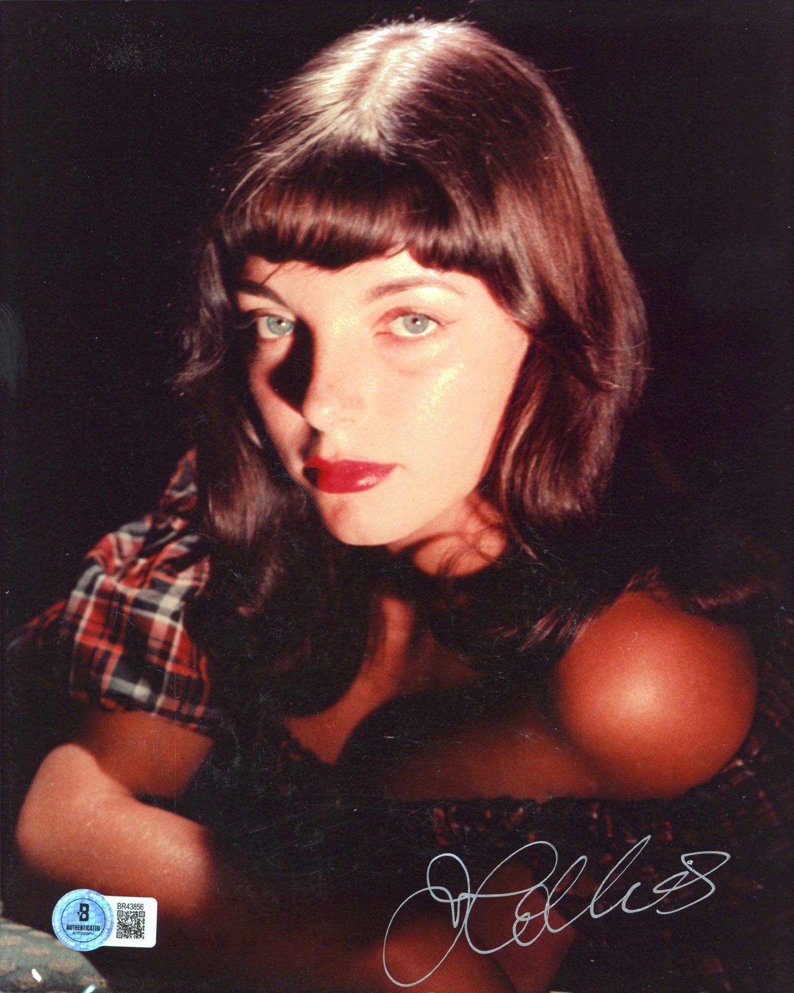 Joan Collins Dynasty Authentic Signed 8x10 Vertical Photo BAS #BR43856