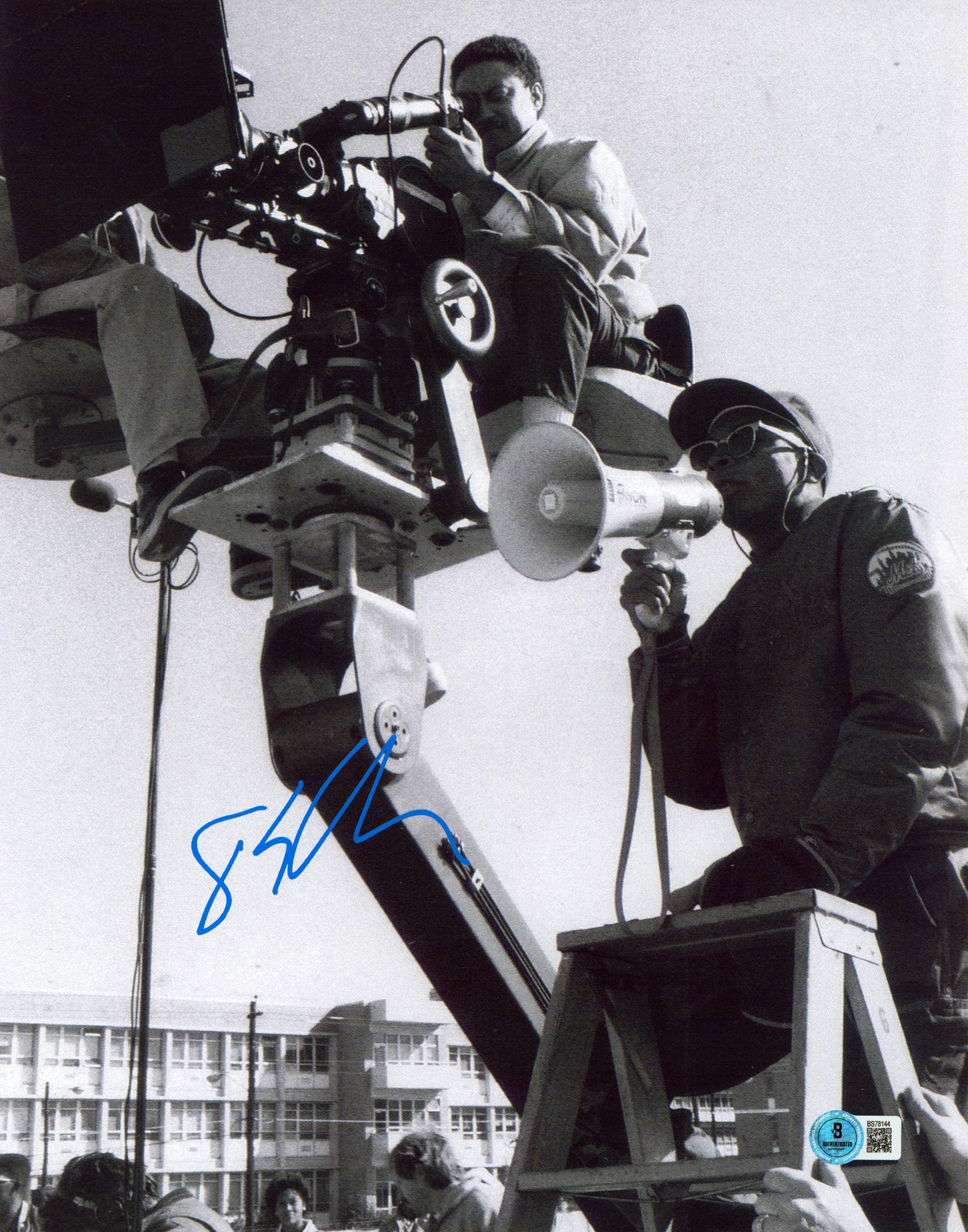 Spike Lee Clockers Authentic Signed 11x14 Vertical Photo BAS #BS78144