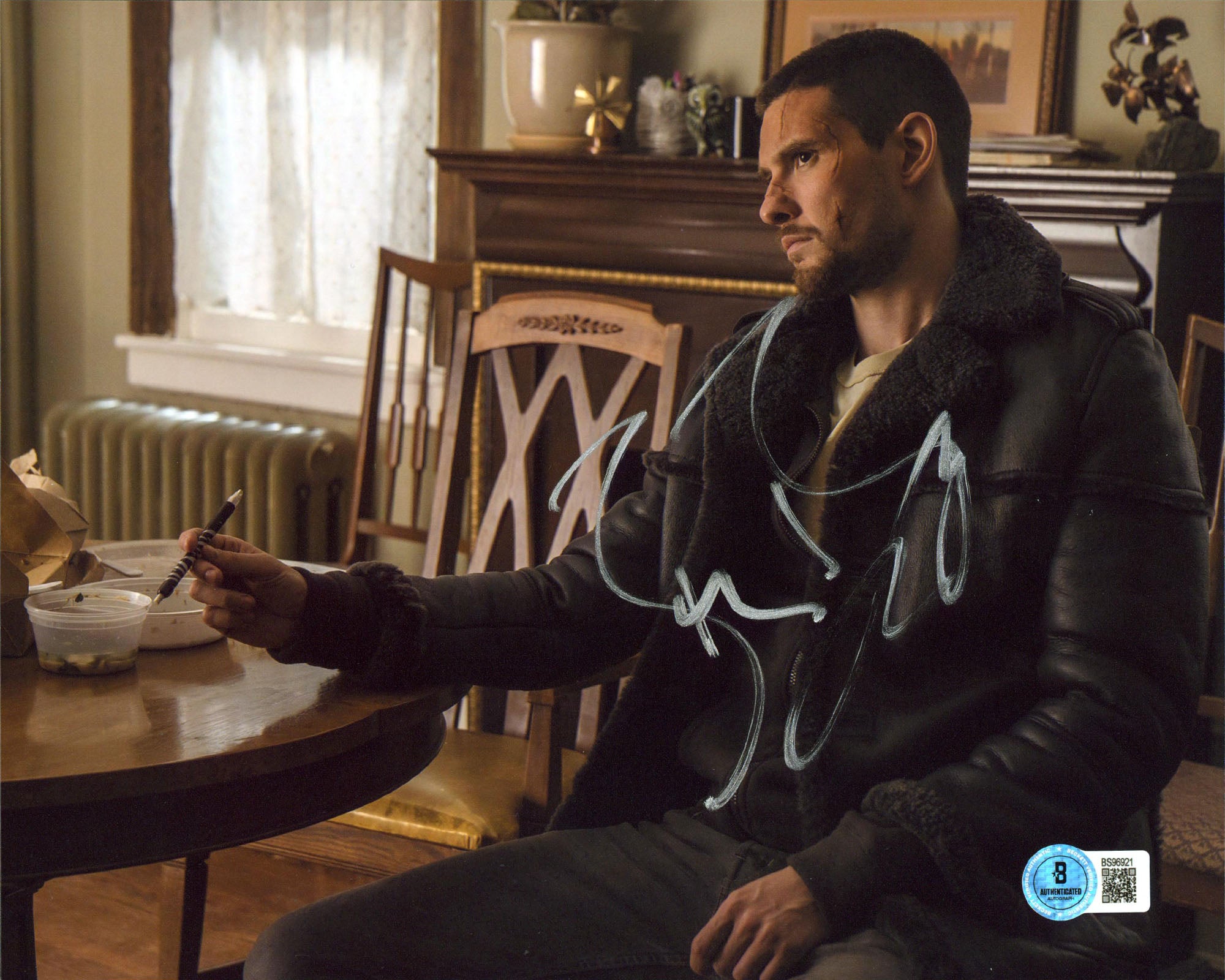 Ben Barnes The Punisher Authentic Signed 8x10 Horizontal Photo BAS #BS96921