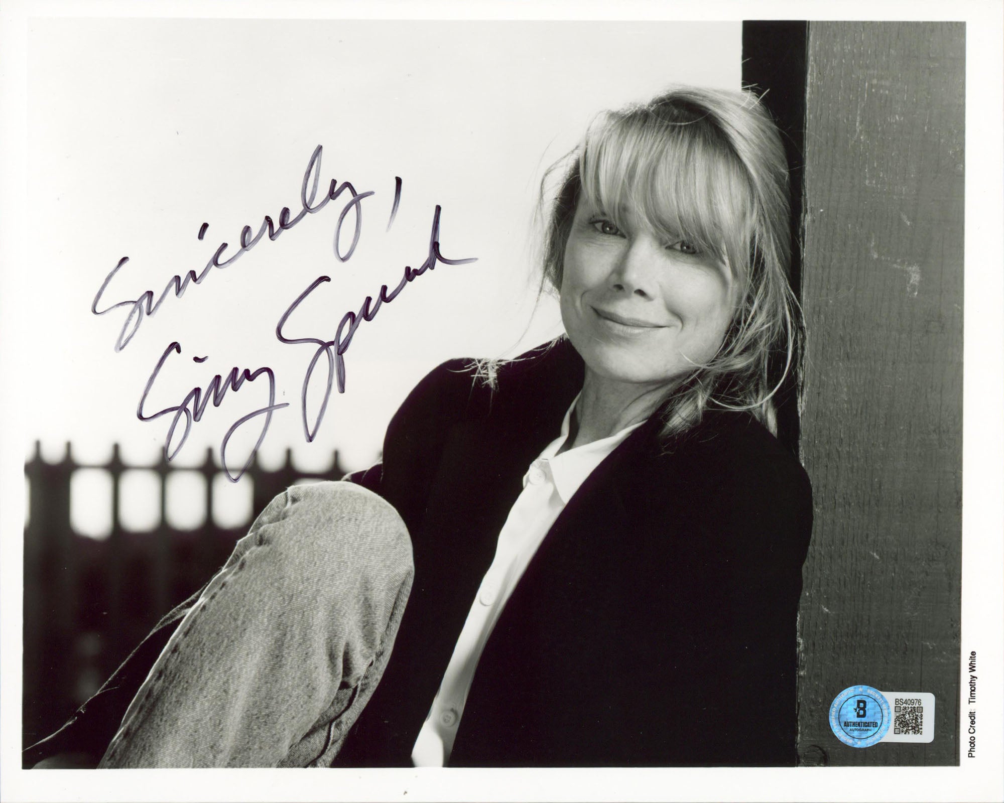 Sissy Spacek The Help "Sincerely" Authentic Signed 8x10 Photo BAS #BS40976