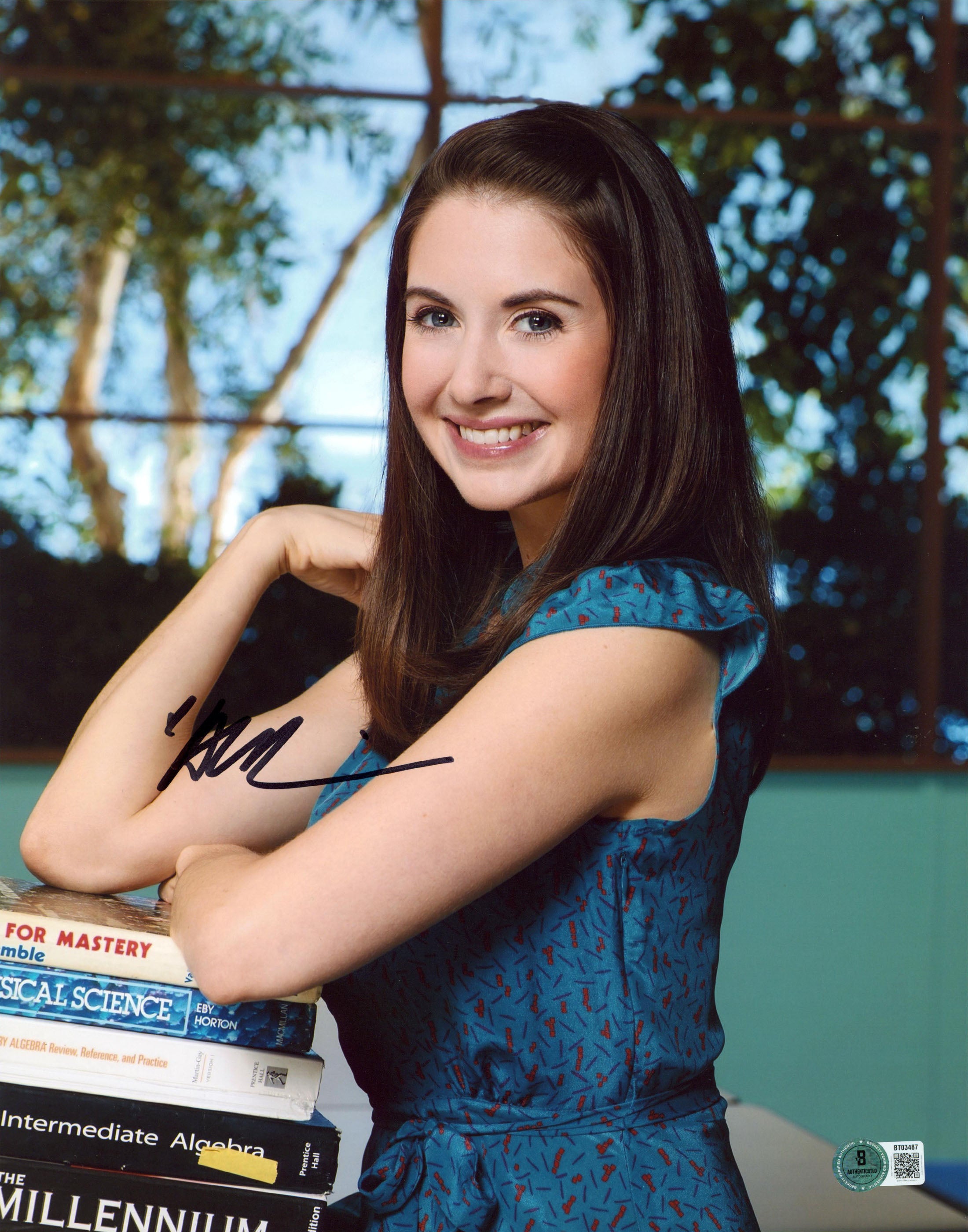 Alison Brie Community Authentic Signed 11x14 Vertical Photo BAS #BT03487