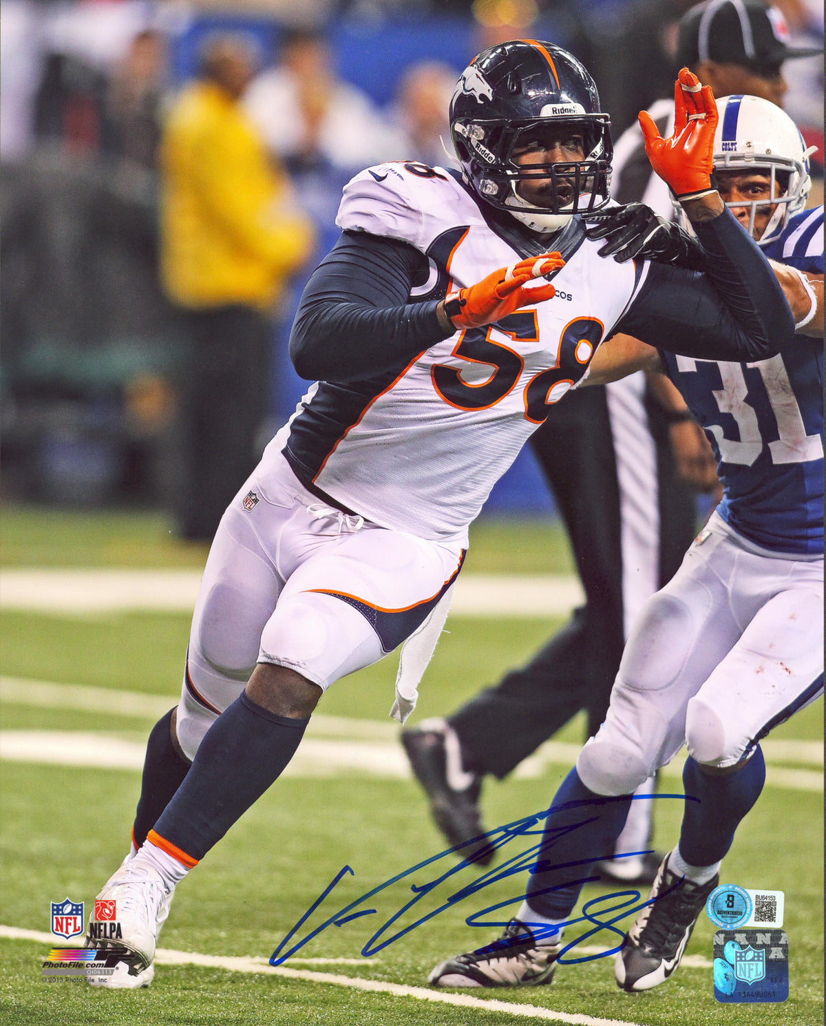 Broncos Von Miller Authentic Signed 11x14 Photo Autographed BAS #BU64153