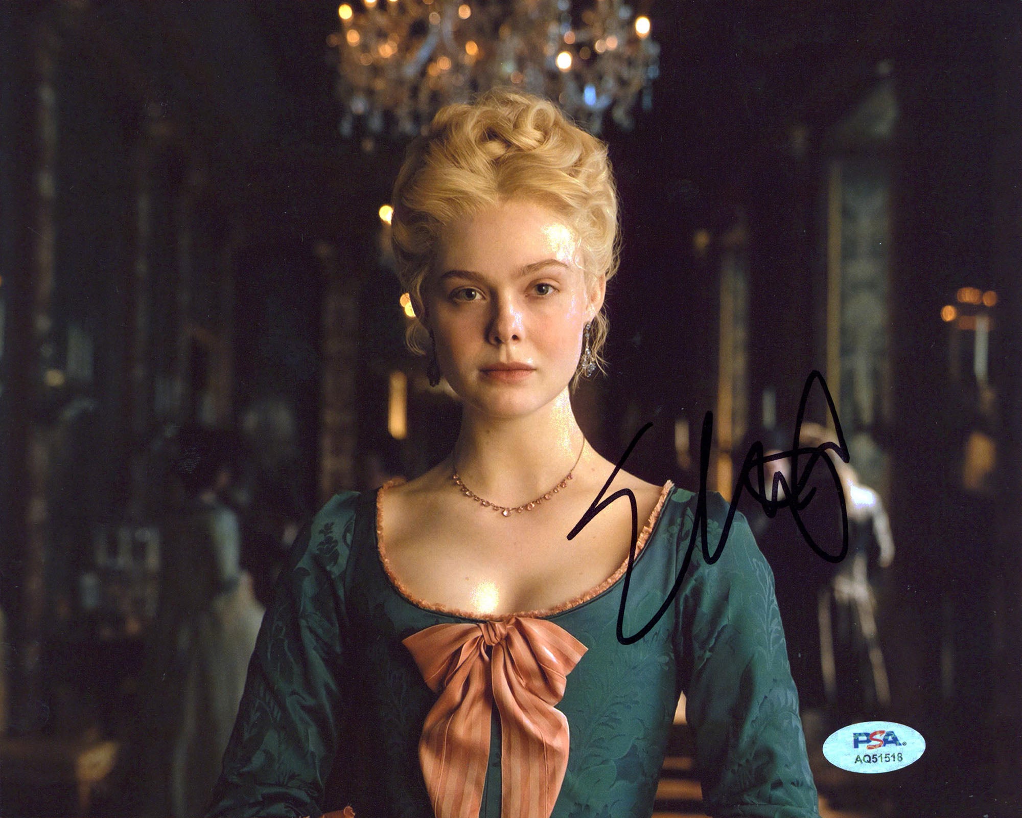 Elle Fanning The Great Authentic Signed 8x10 Horizontal Photo PSA/DNA #AQ51518