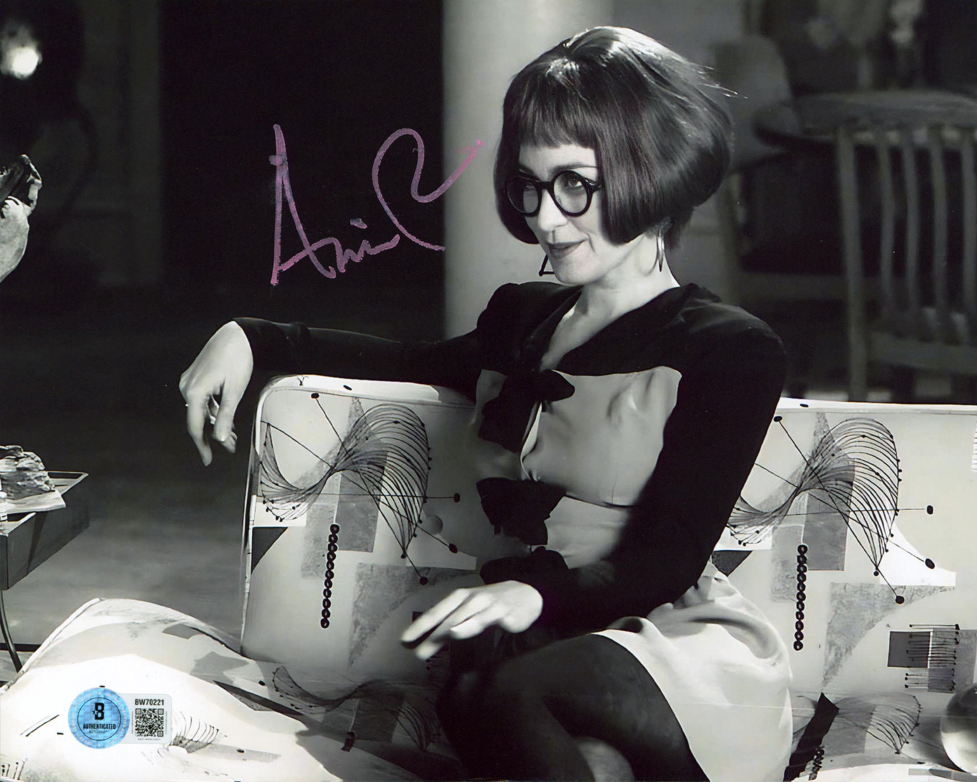 Annie Potts Ghostbusters Authentic Signed 8x10 Horizontal Photo BAS #BW70221