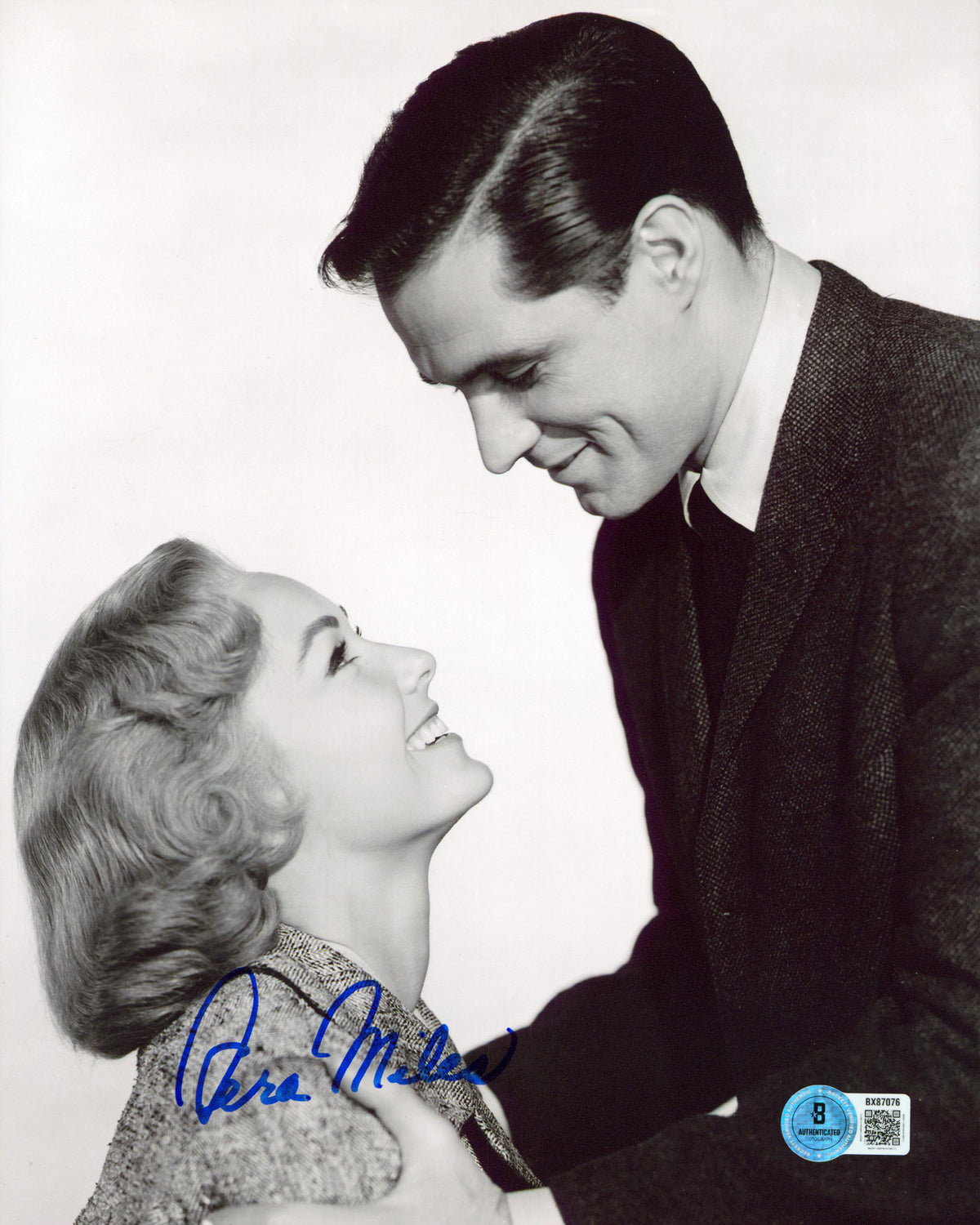 Vera Miles Psycho Authentic Signed 8x10 Vertical Photo Autographed BAS 7