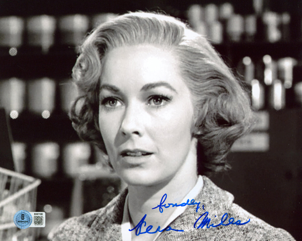 Vera Miles Psycho Fondly Authentic Signed 8x10 Horizontal Photo BAS #BX87100