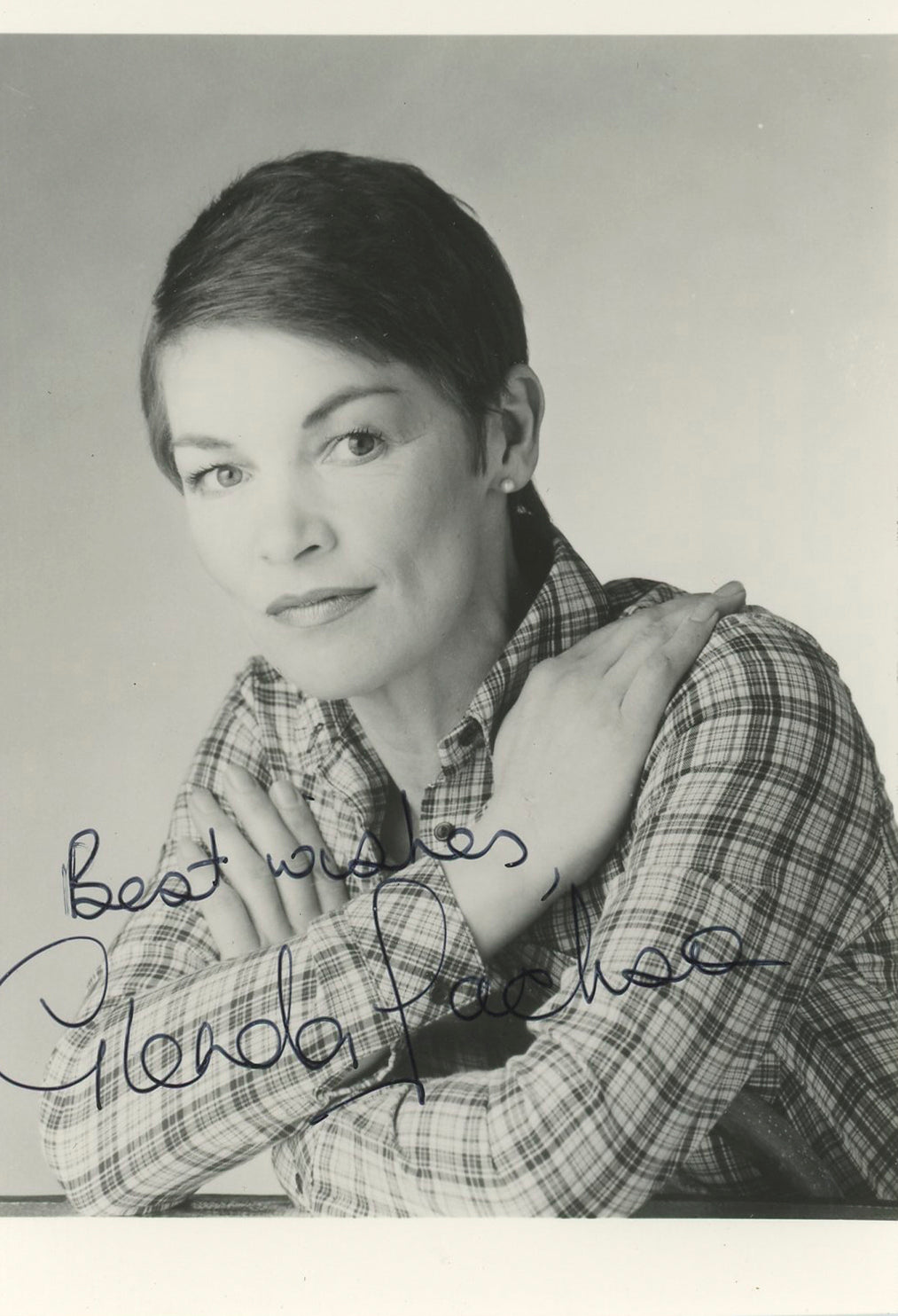 Glenda Jackson Women in Love "Best Wishes" Signed 3.5x5 Photo BAS #BK43319