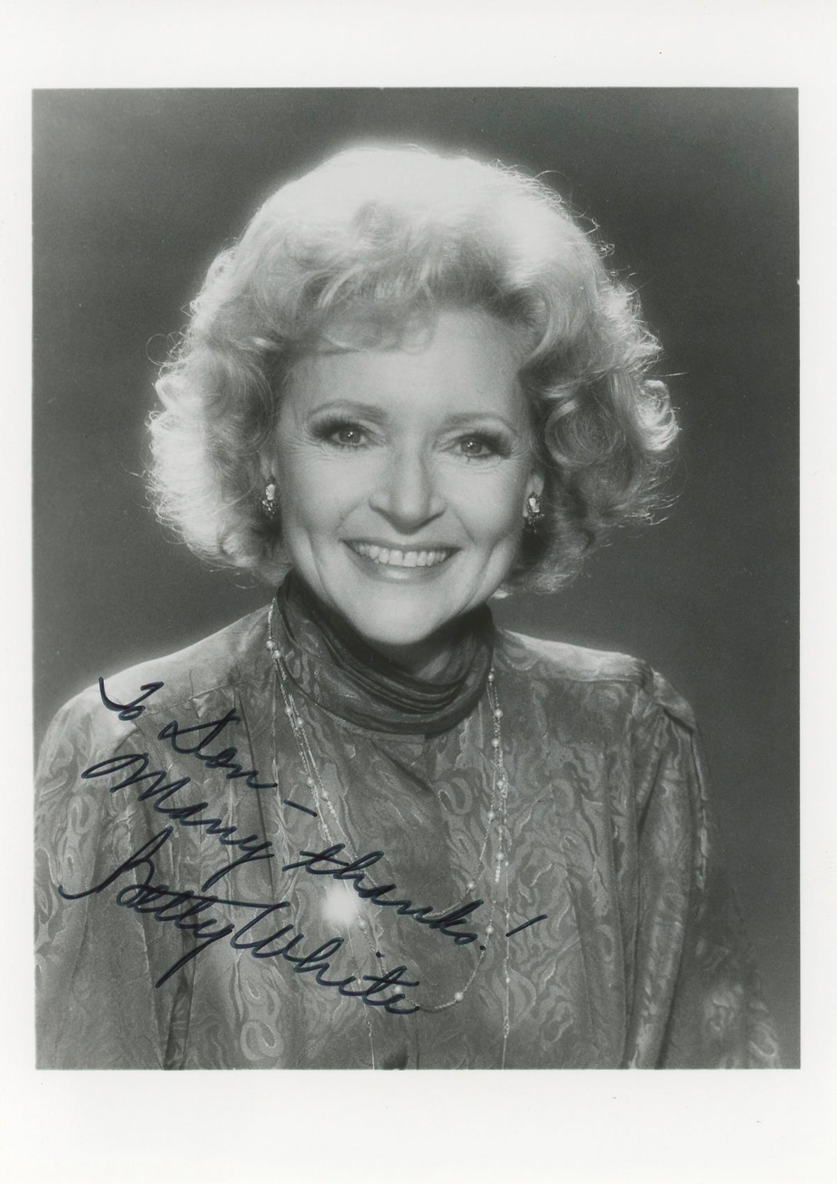 Betty White The Golden Girls "To Don" Authentic Signed 5x7 Photo BAS #BK43269
