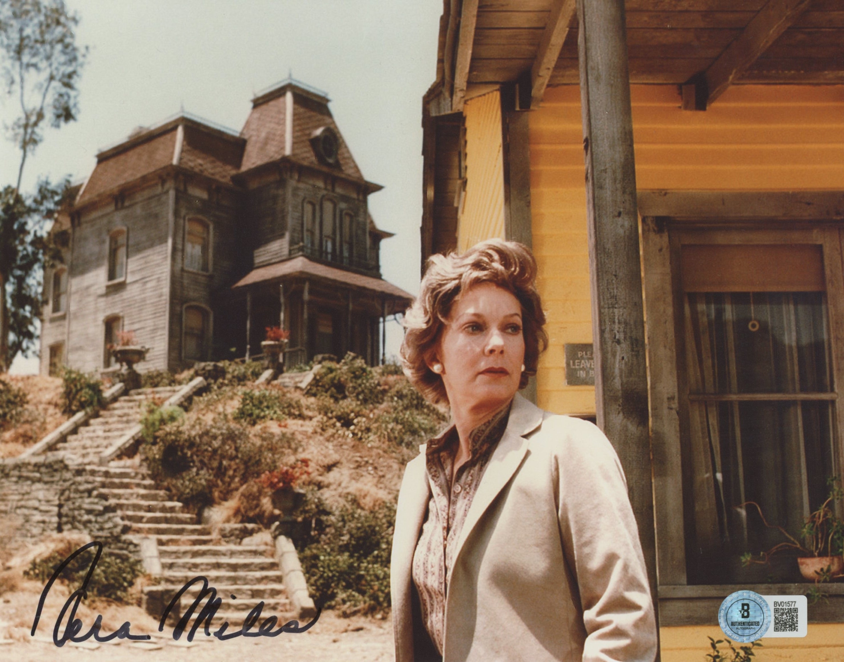 Vera Miles Psycho II Authentic Signed 8x10 Horizontal Photo Autographed BAS 4