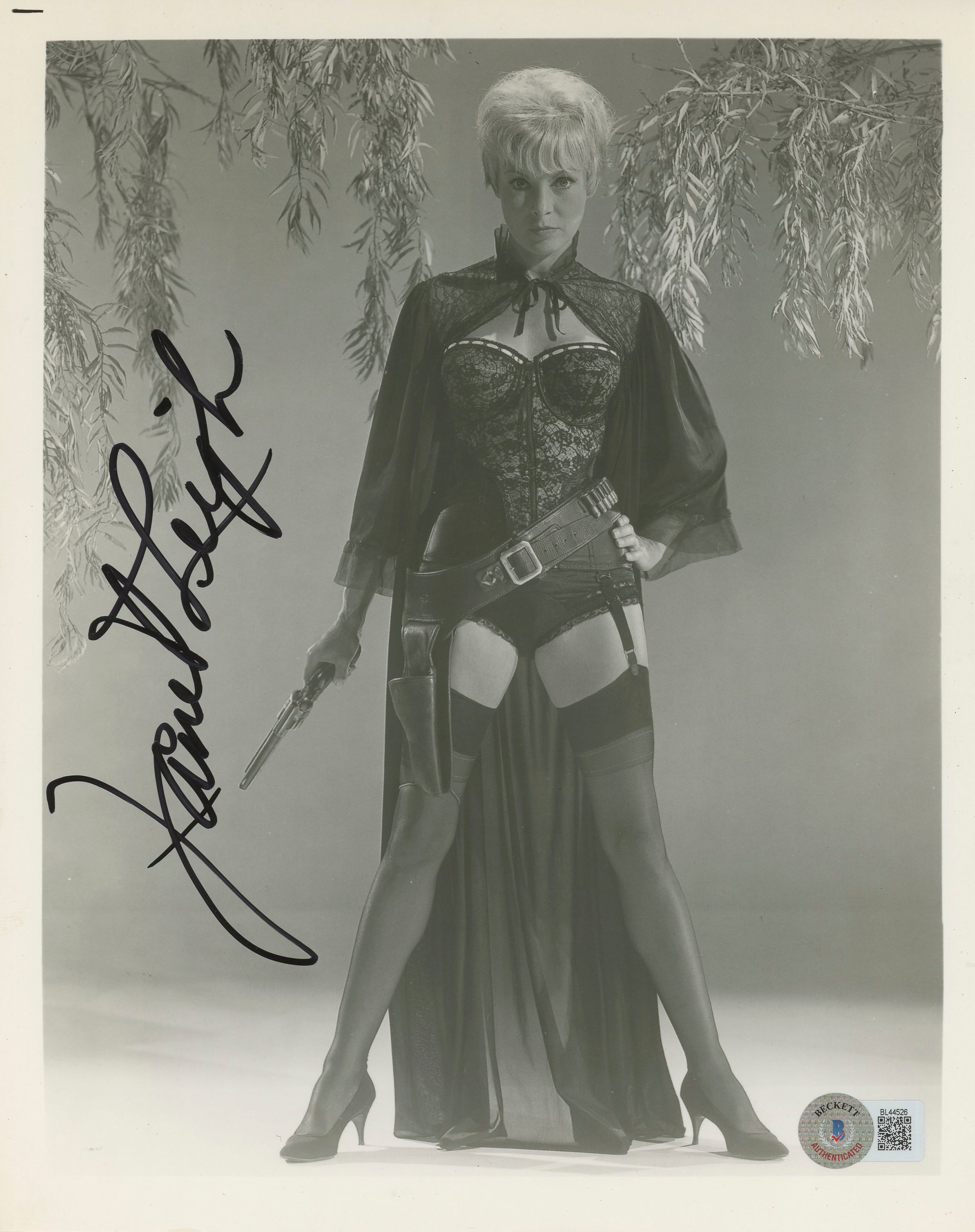 Janet Leigh Psycho Authentic Signed 8x10 Photo Autographed BAS #BL44526