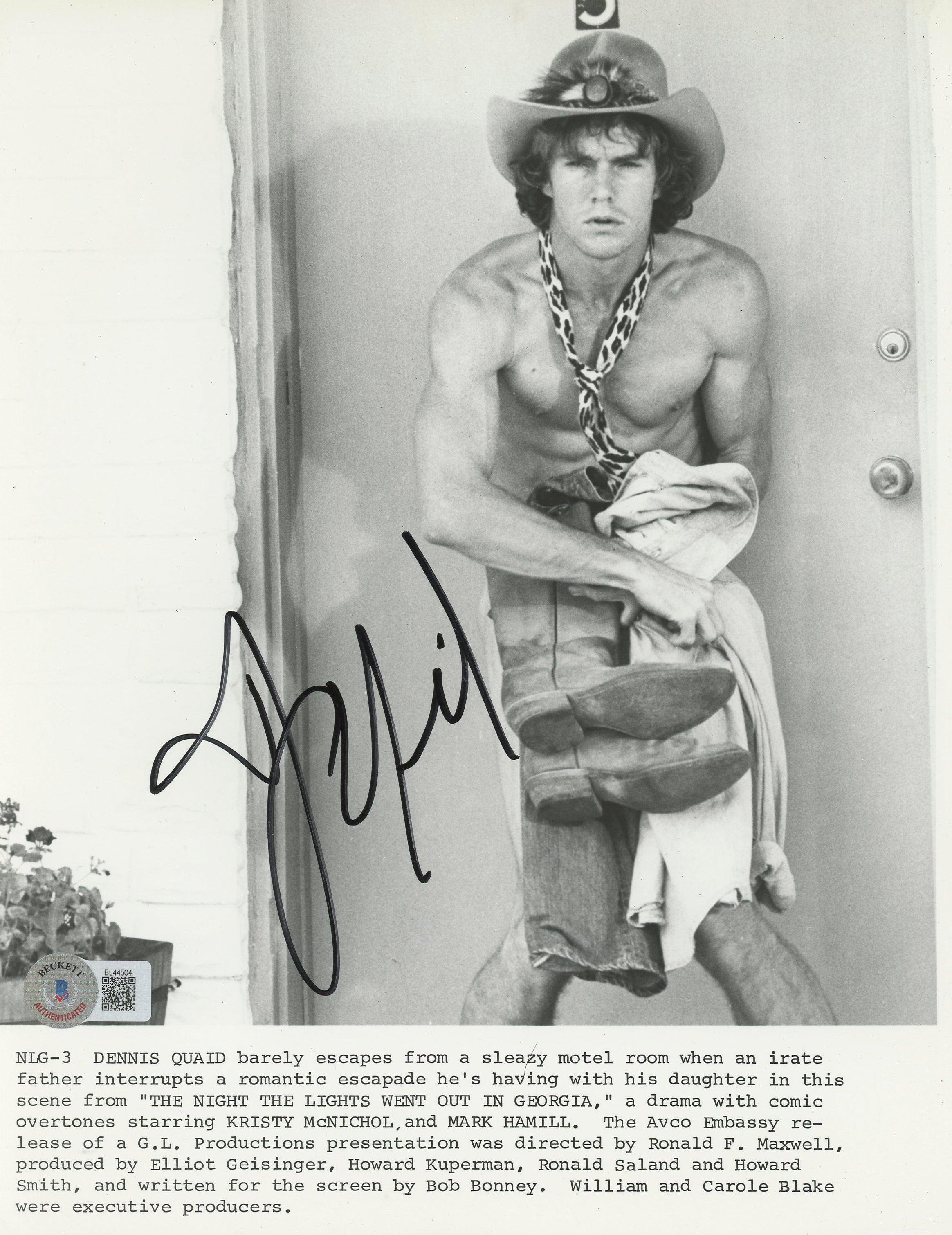 Dennis Quaid Night the Lights Went Out in Georgia Signed 8x10 Photo BAS #BL44504
