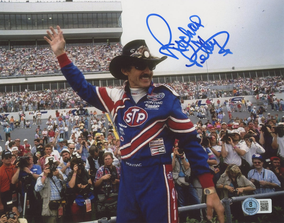 Richard Petty NASCAR Authentic Signed 8x10 Horizontal Photo BAS 9
