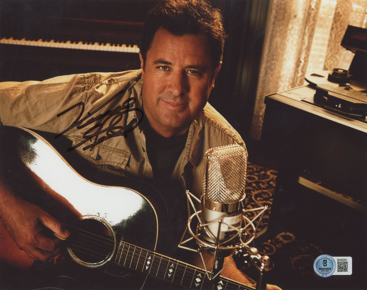 Vince Gill Country Musician Authentic Signed 8x10 Horizontal Photo BAS 9