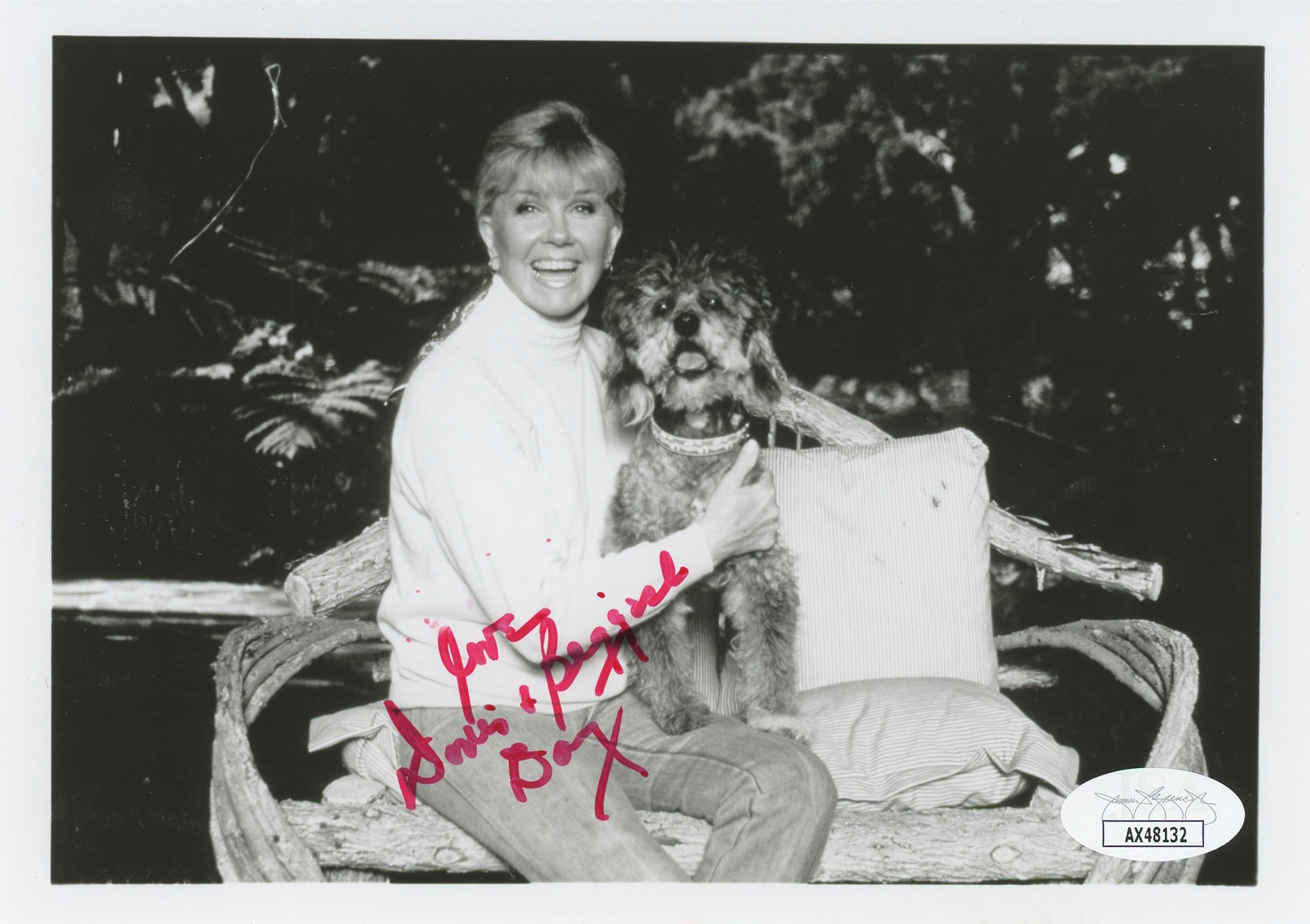 Doris Day Pillow Talk "Love" Authentic Signed 5x7 Photo Autographed JSA #AX48132