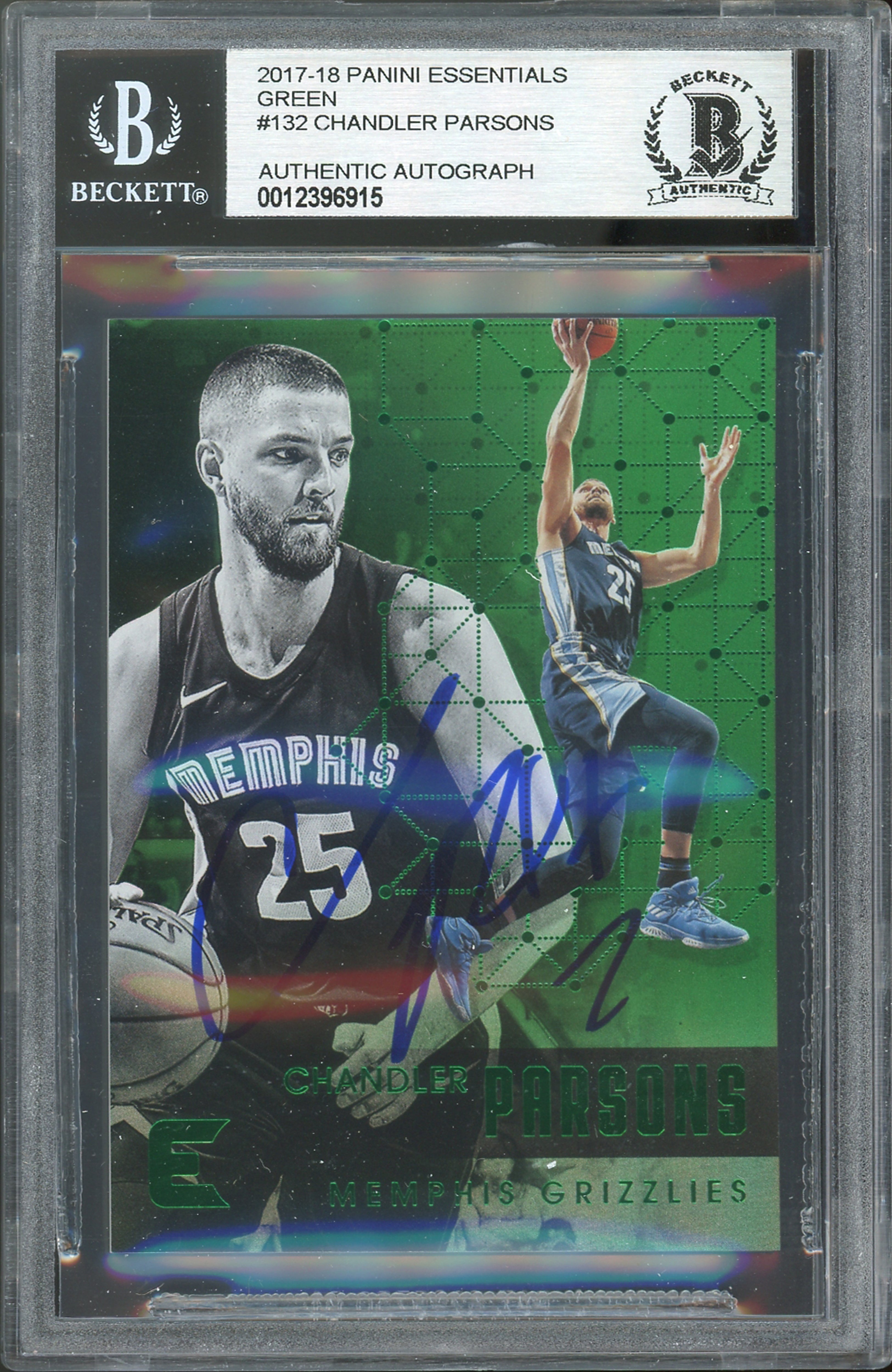 Grizzlies Chandler Parsons Signed 2017 Panini Essential Green #132 Card BAS Slab