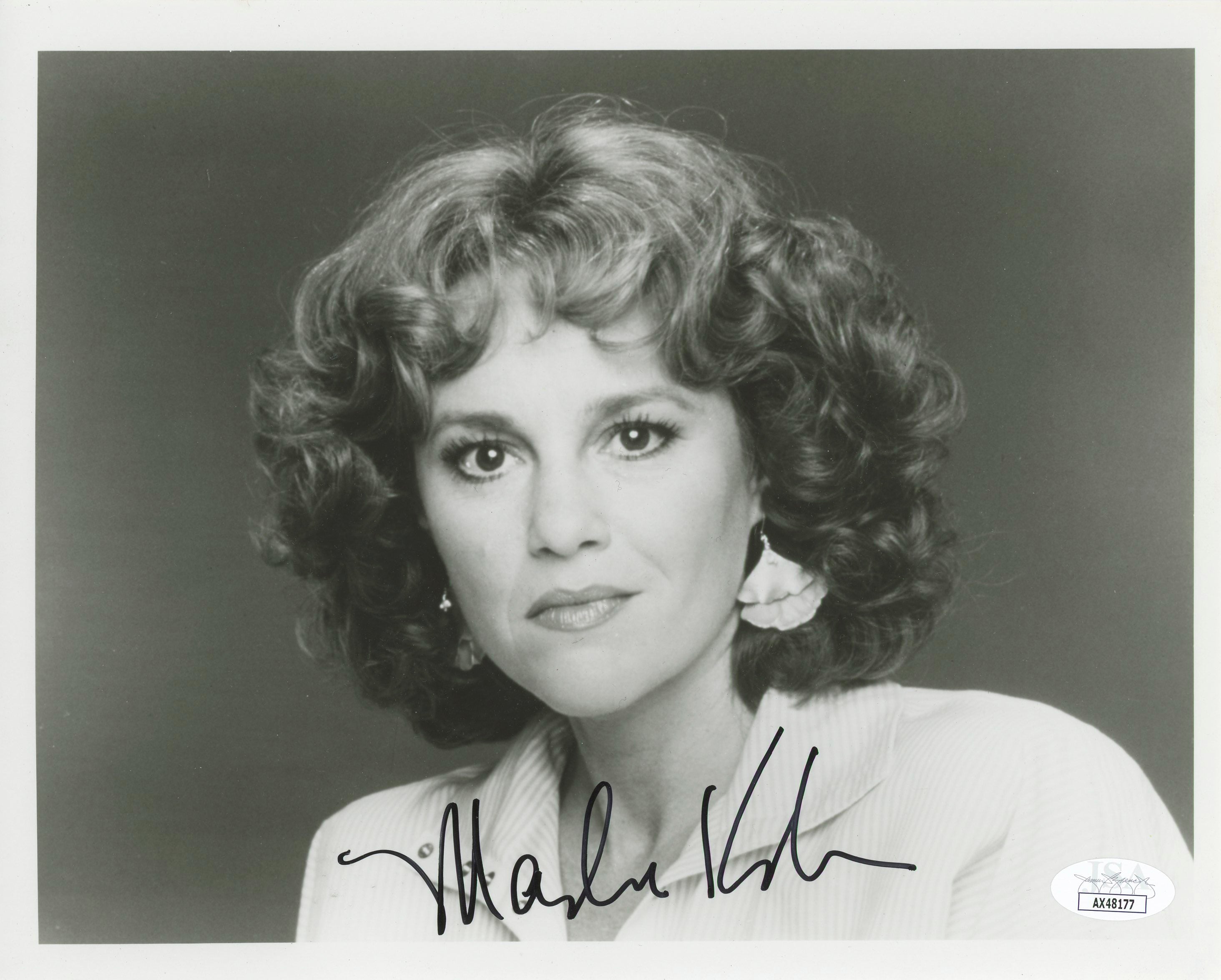 Madeline Kahn Blazing Saddles Authentic Signed 8x10 Photo JSA #AX48177
