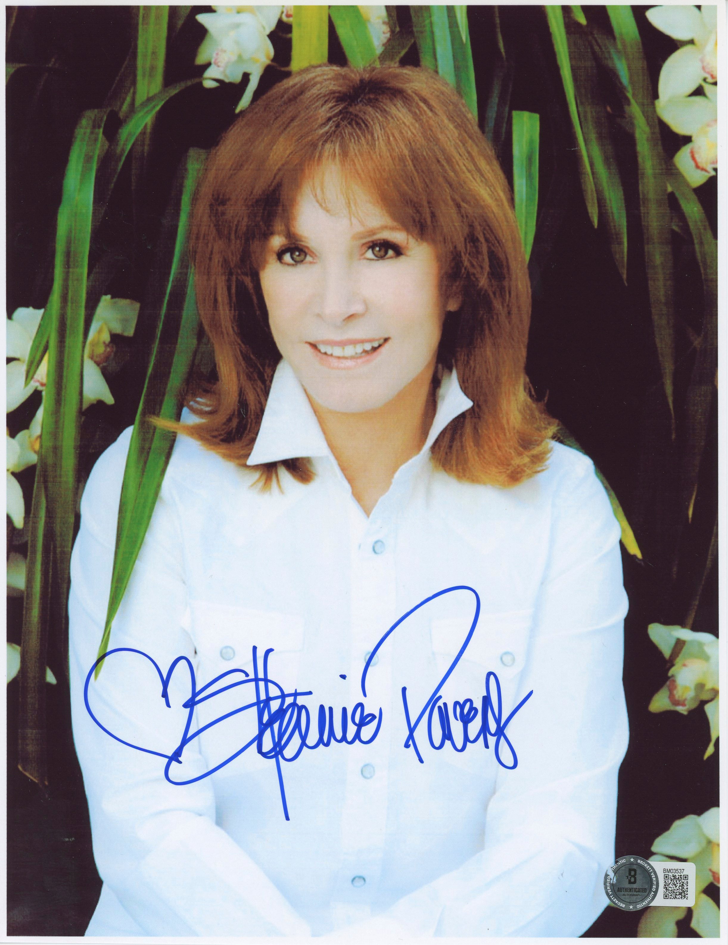 Stefanie Powers McLintock! Authentic Signed 8.5x11 Photo BAS #BM03537