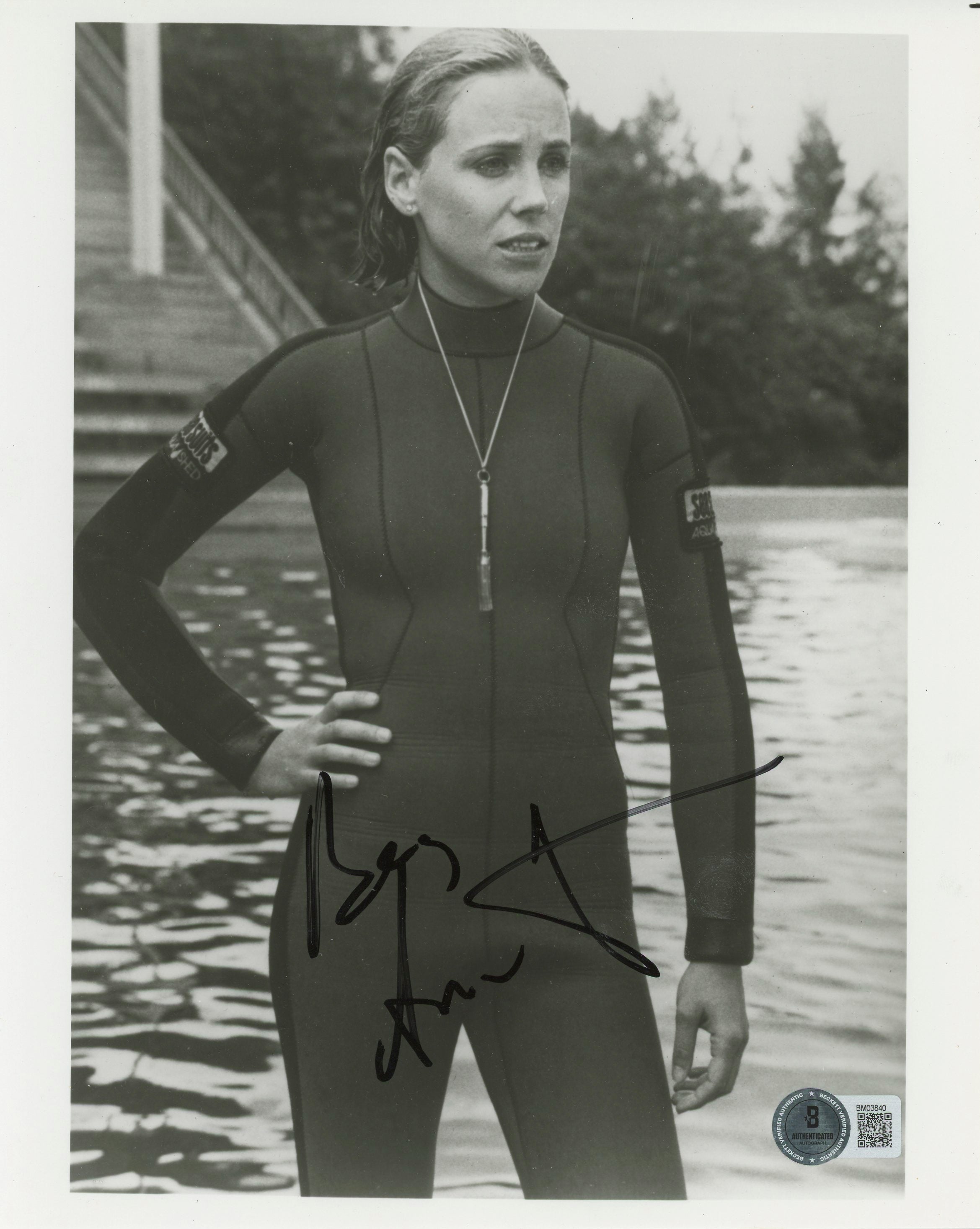 Bess Armstrong Jaws 3 Authentic Signed 8x10 Photo Autographed BAS #BM03840
