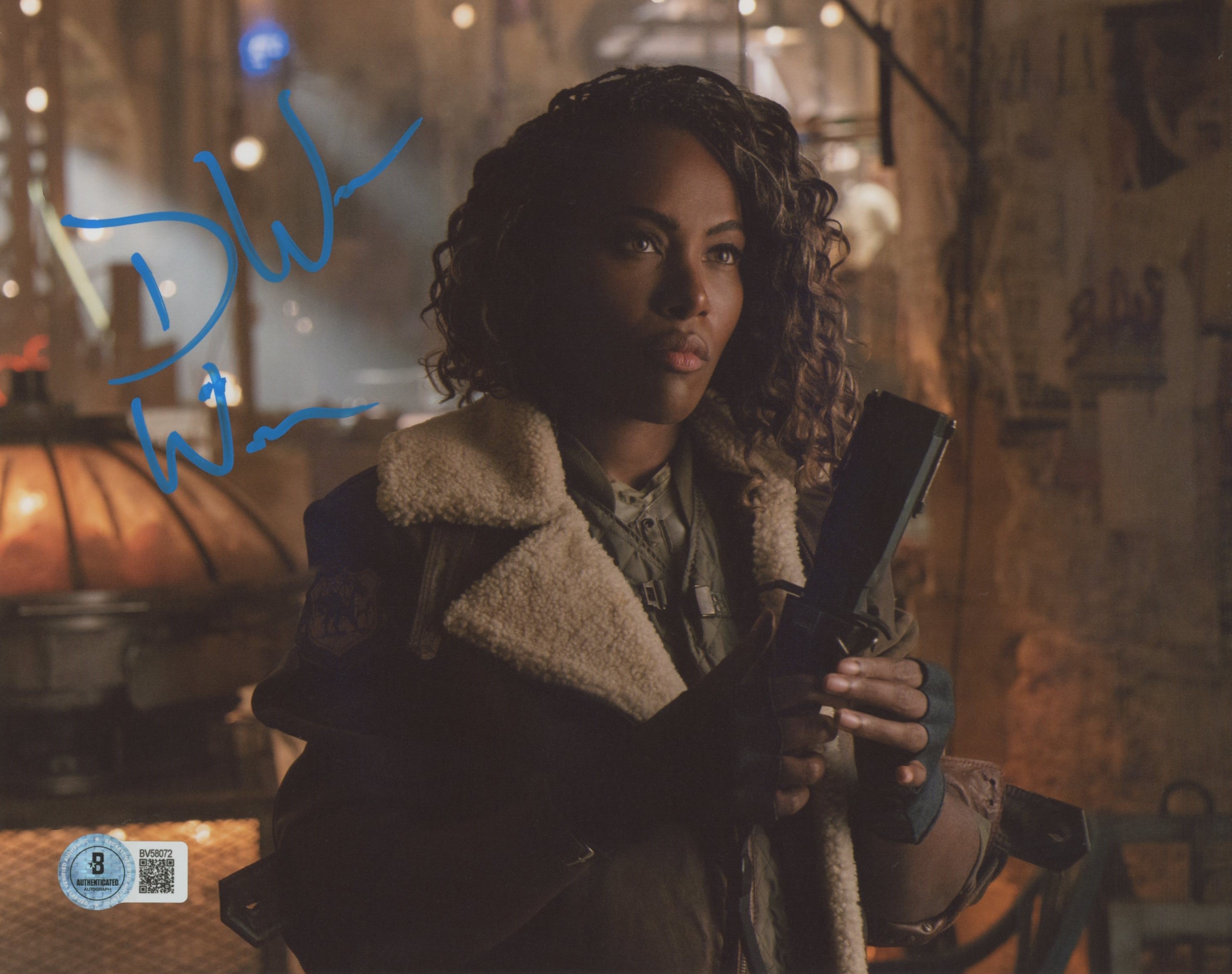 DeWanda Wise Jurassic World: Dominion Authentic Signed 8x10 Photo BAS #BV58072