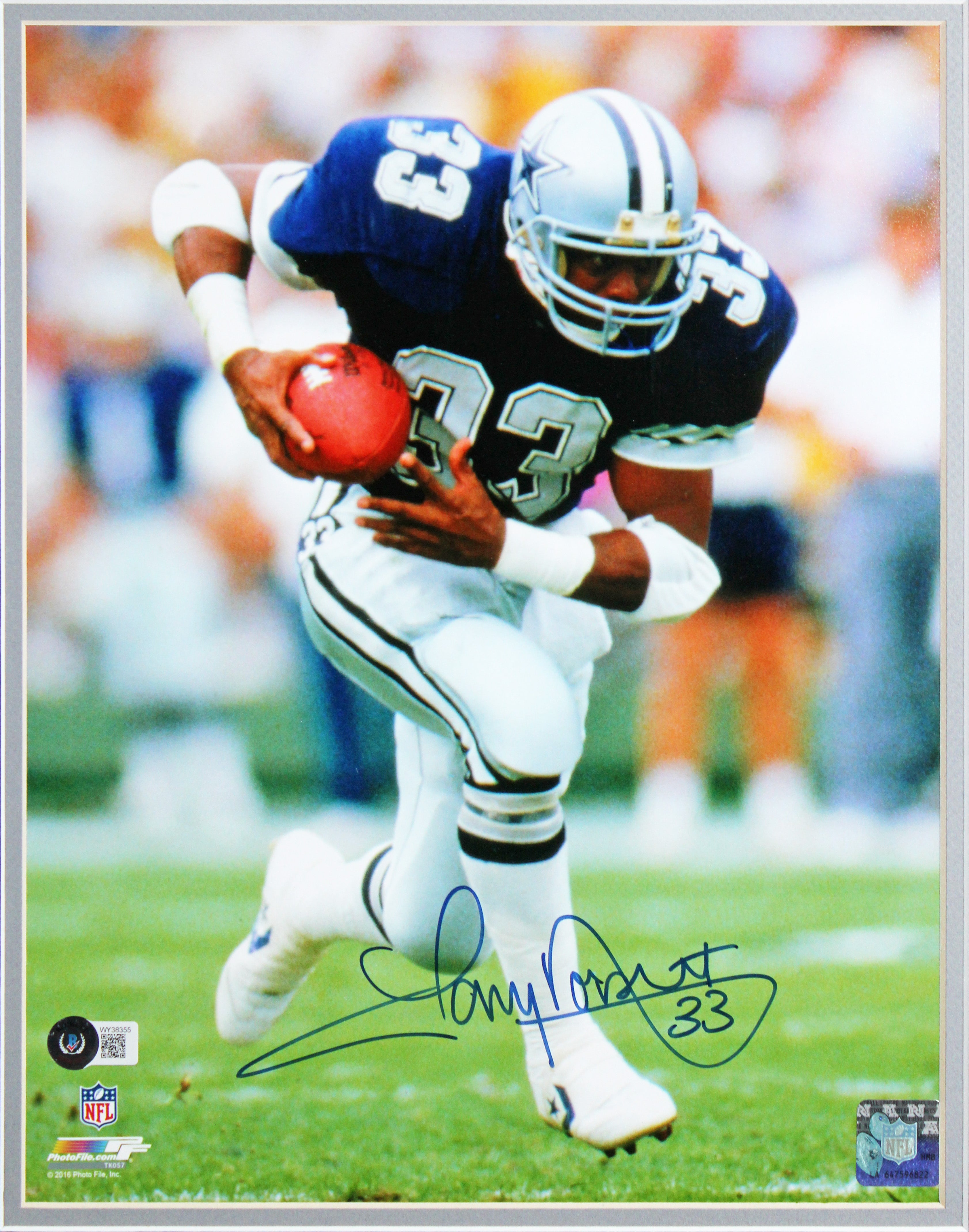 Cowboys Tony Dorsett Authentic Signed 11x14 Framed Photo BAS Witnessed #WY38355