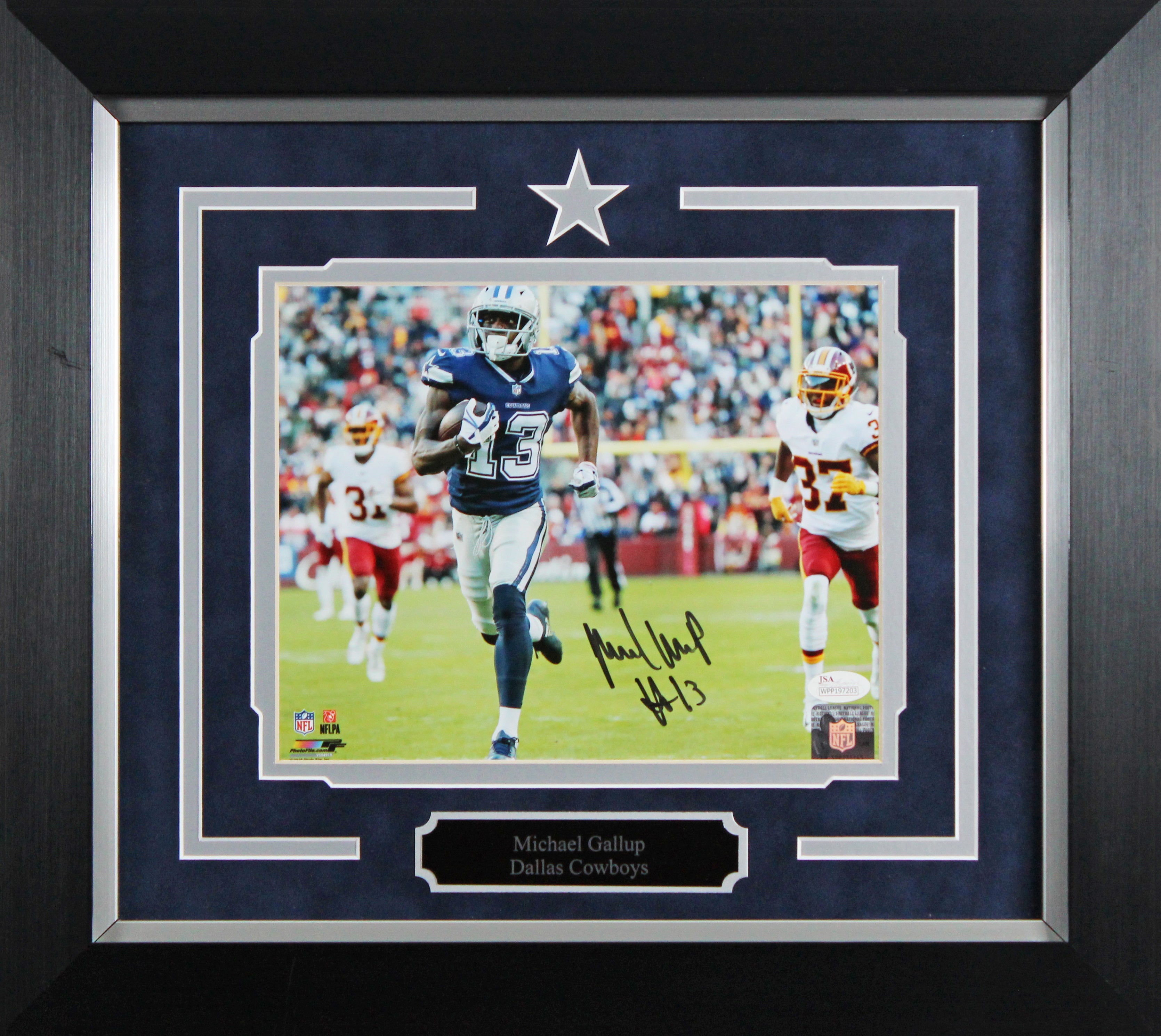 Cowboys Michael Gallup Authentic Signed 8x10 Framed Photo JSA #WPP197203