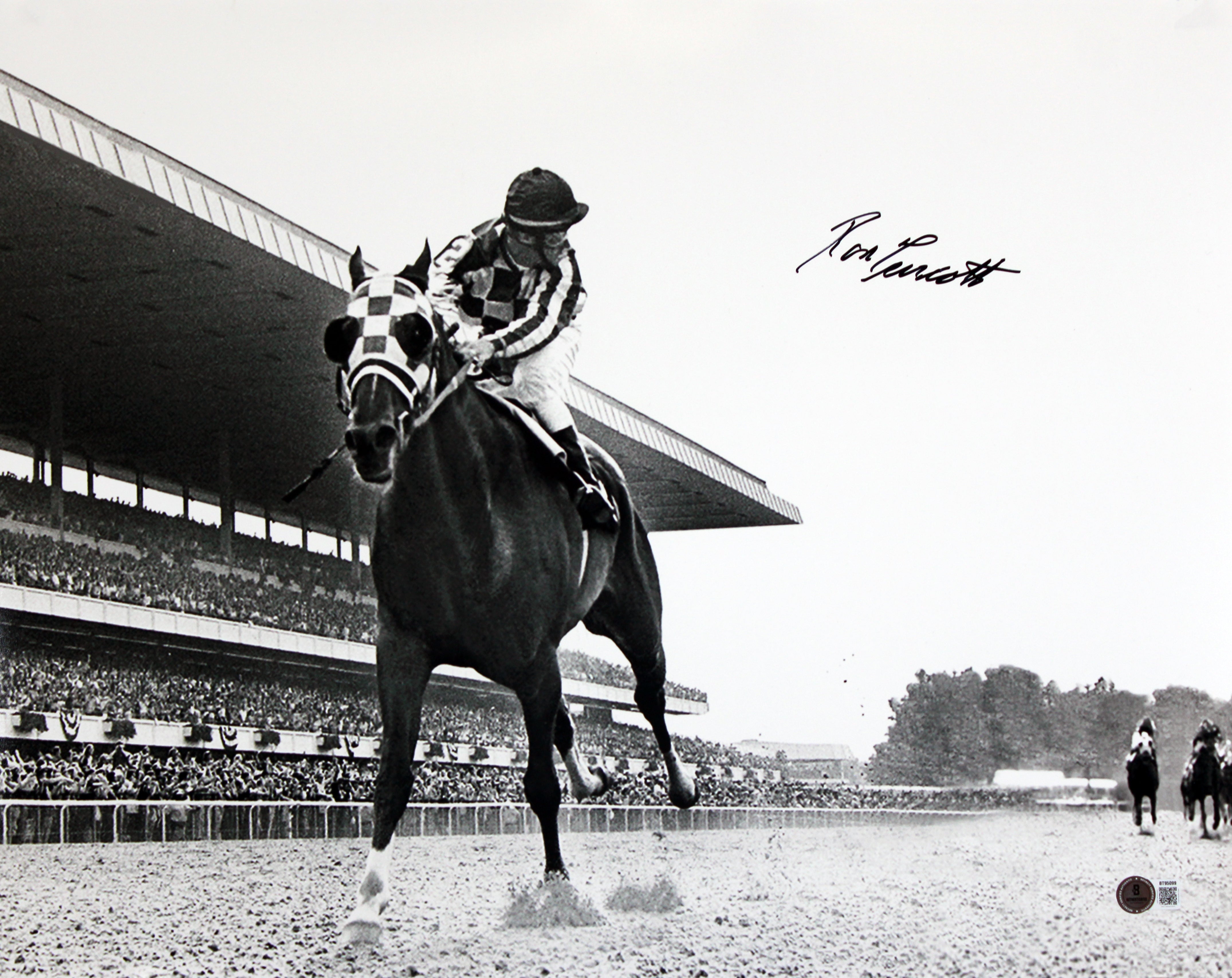 Ron Turcotte Signed 16x20 Secretariat Belmont Stakes Black & White Photo BAS