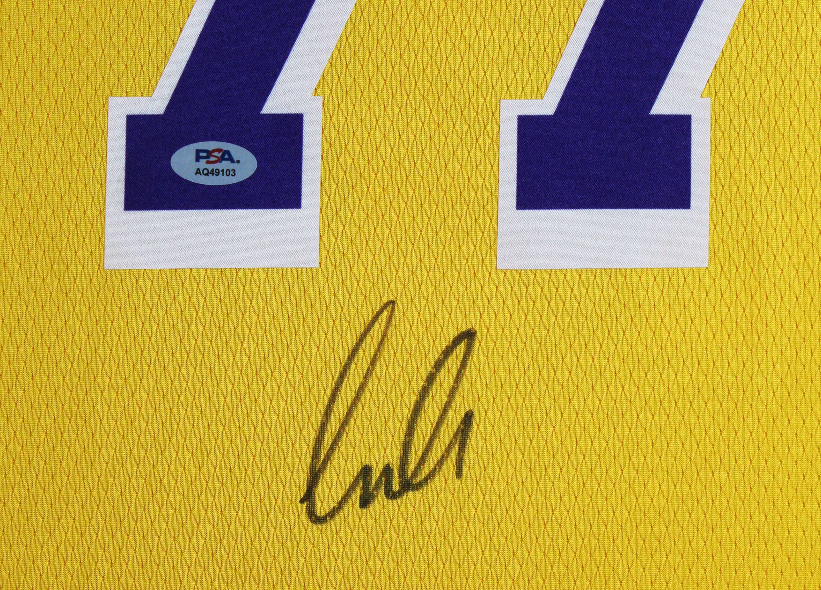 Lakers Luka Doncic Signed Yellow Nike Swingman Framed Jersey PSA/DNA #AQ49103
