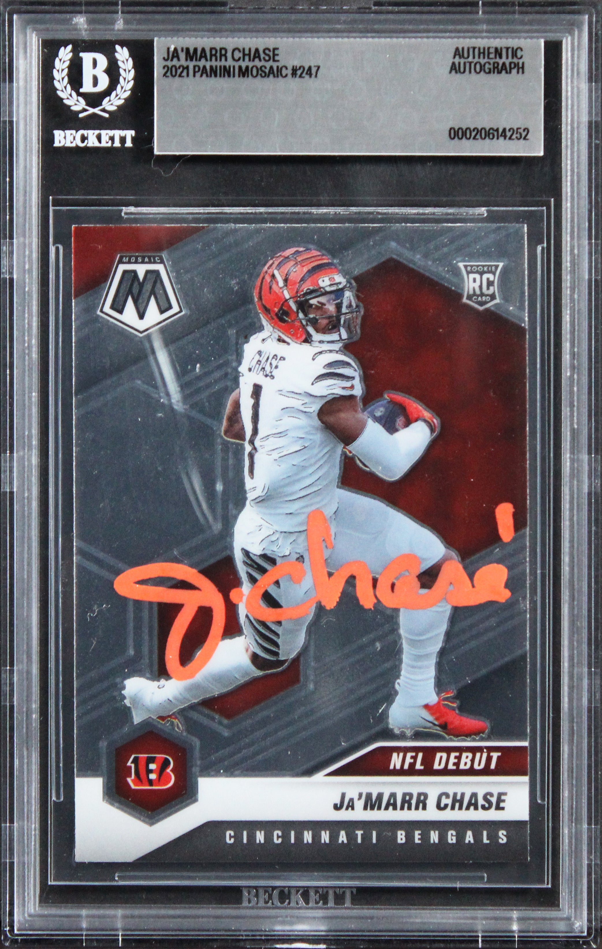 Bengals Ja'Marr Chase Signed 2021 Panini Mosaic #247 Rookie Card BAS Slabbed