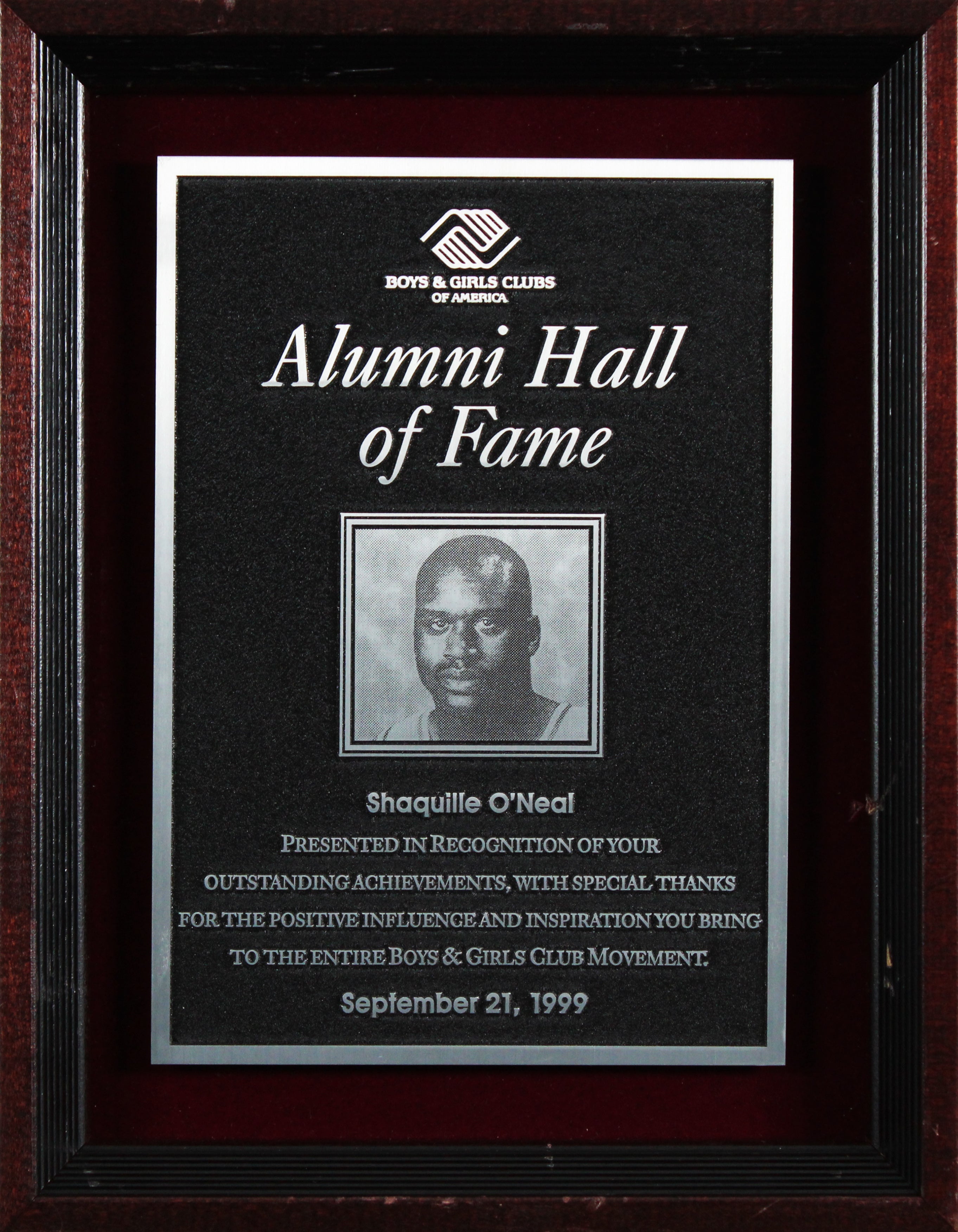 Shaquille O'Neal 1999 Boys & Girls Club Alumni Hall of Fame Plaque Un-signed