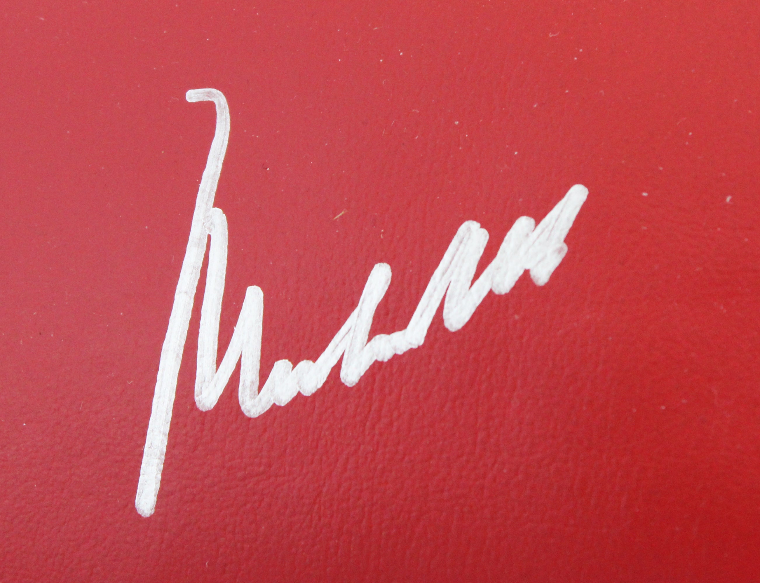 Muhammad Ali Authentic Signed Red Everlast Boxing Glove BAS LOA #AE13530