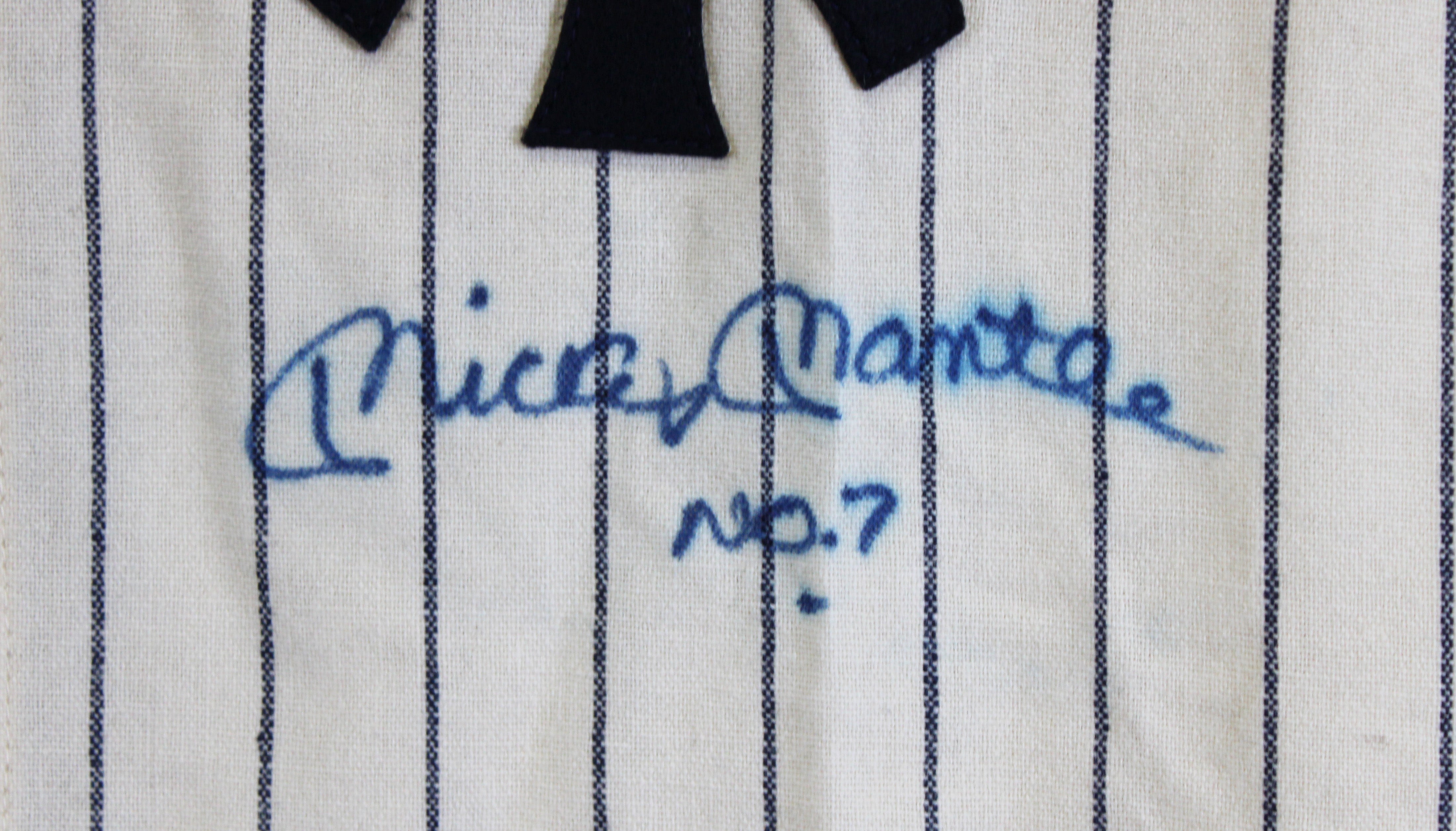 Yankees Mickey Mantle "No. 7" Authentic Signed M&N Pinstripe Jersey BAS #AE13532