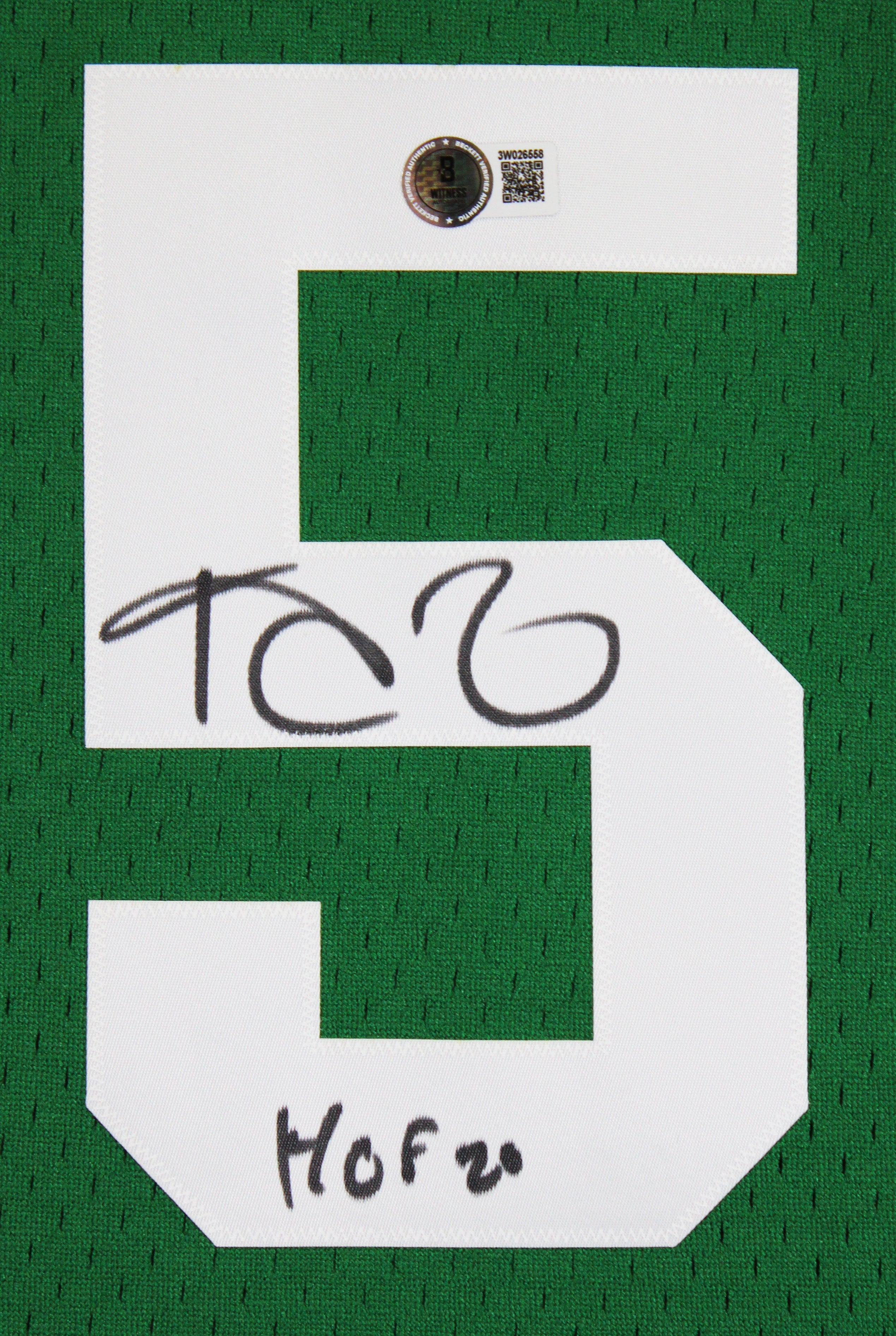 Celtics Kevin Garnett "HOF 20" Signed Green M&N HWC Swingman Framed Jersey BAS W