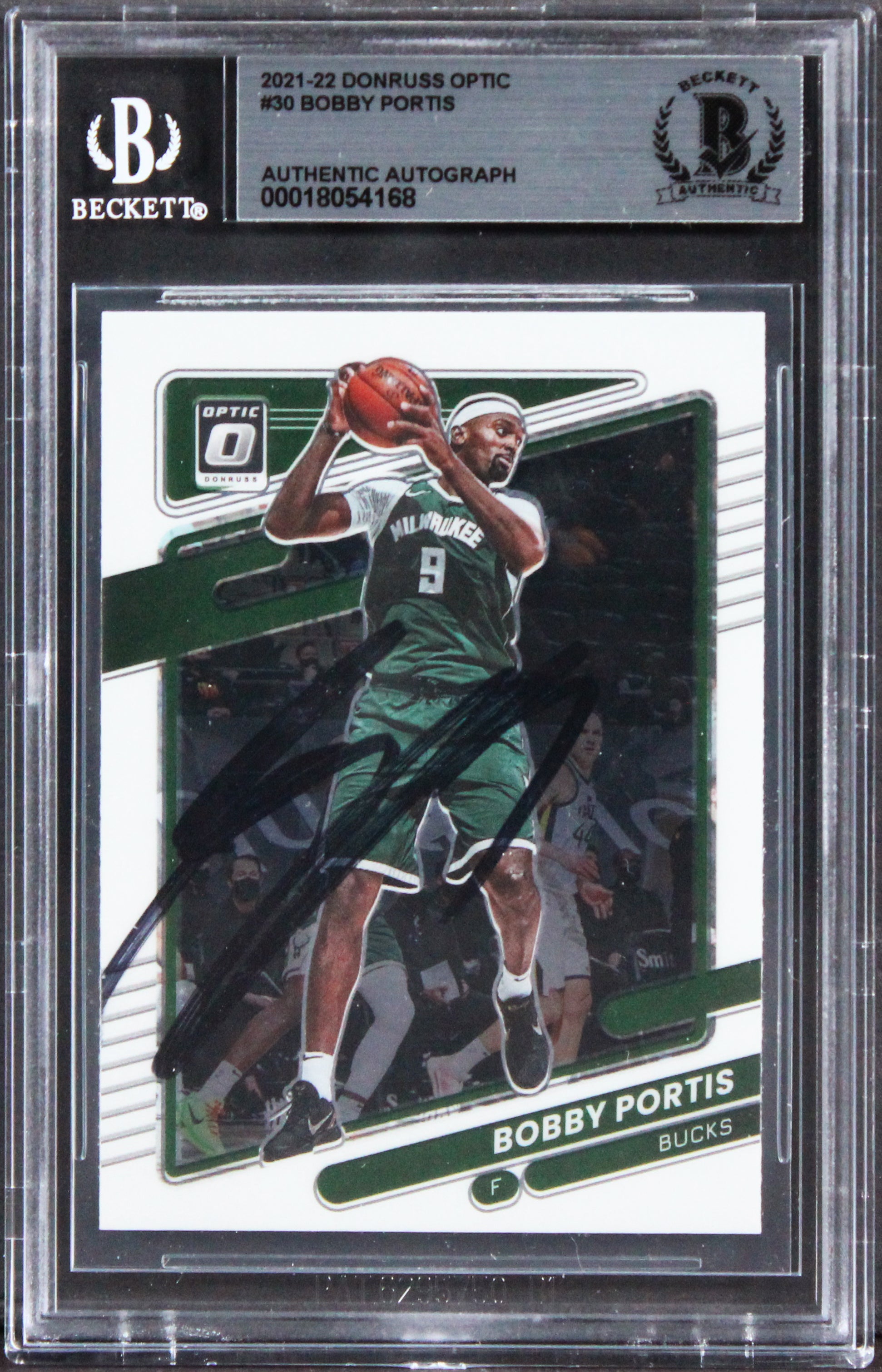 Bucks Bobby Portis Authentic Signed 2021 Donruss Optic #30 Card BAS Slabbed