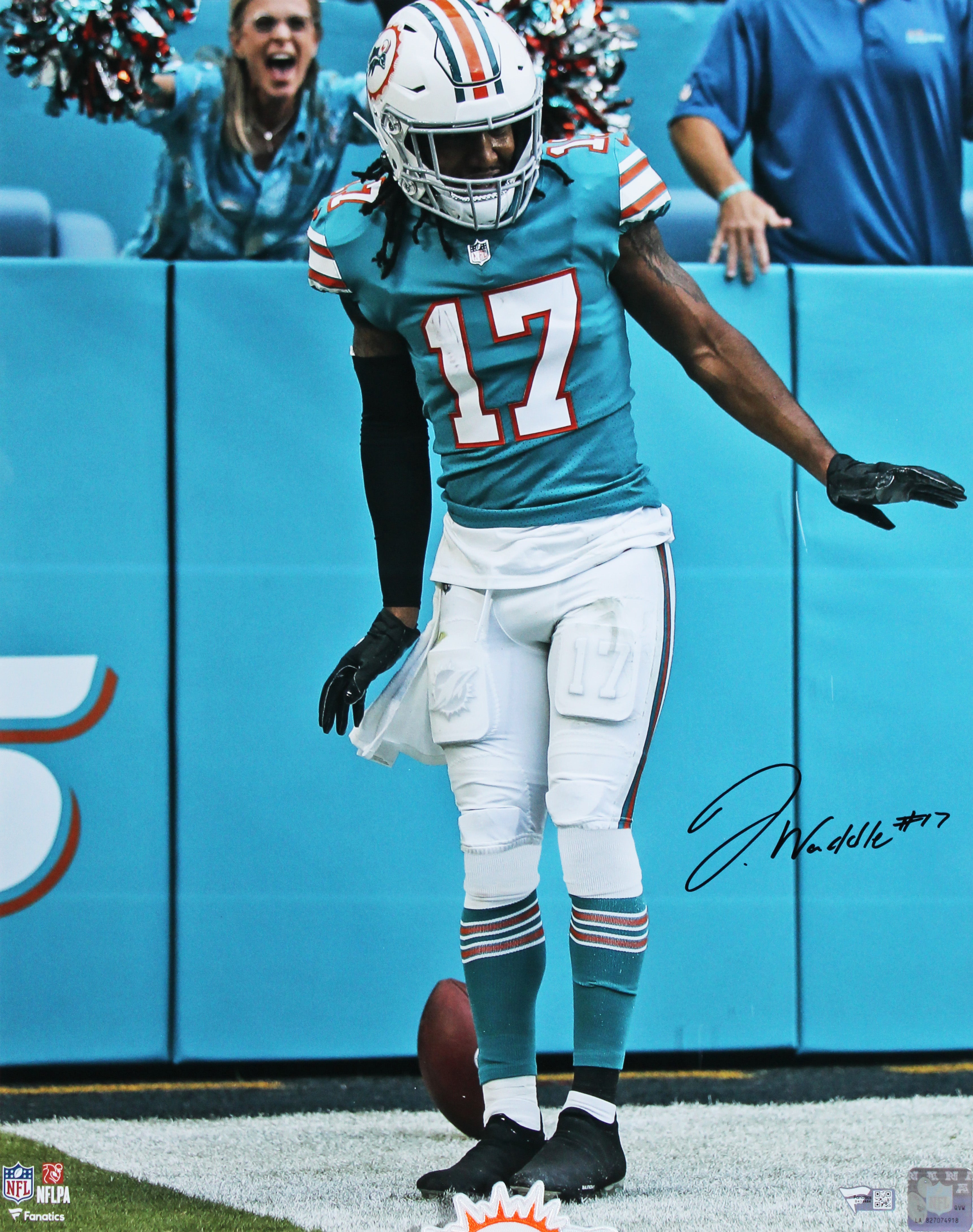 Dolphins Jaylen Waddle Authentic Signed 16x20 Vertical Framed Photo Fanatics