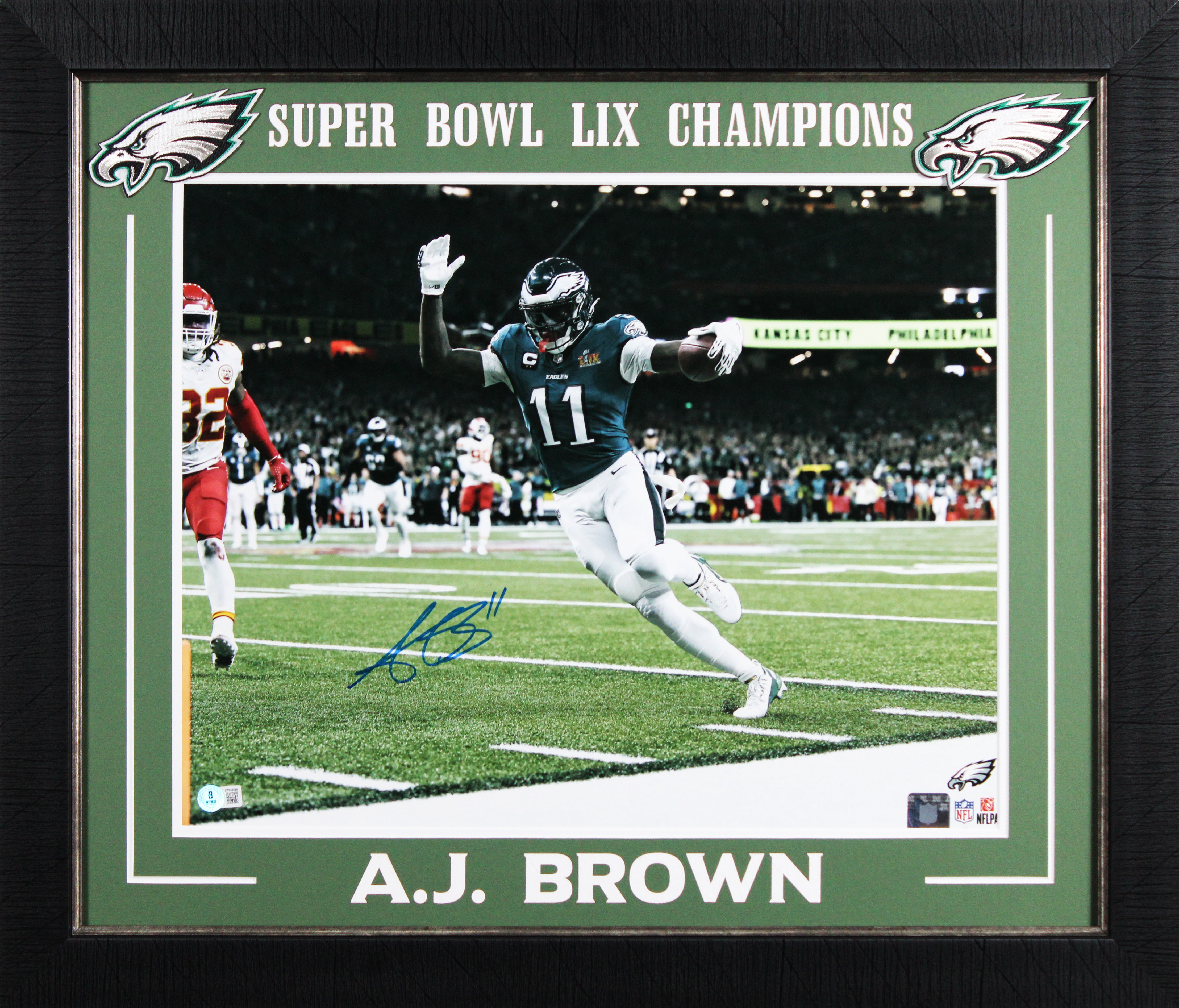 Eagles A.J. Brown Authentic Signed 16x20 Horizontal Framed Photo BAS Witnessed