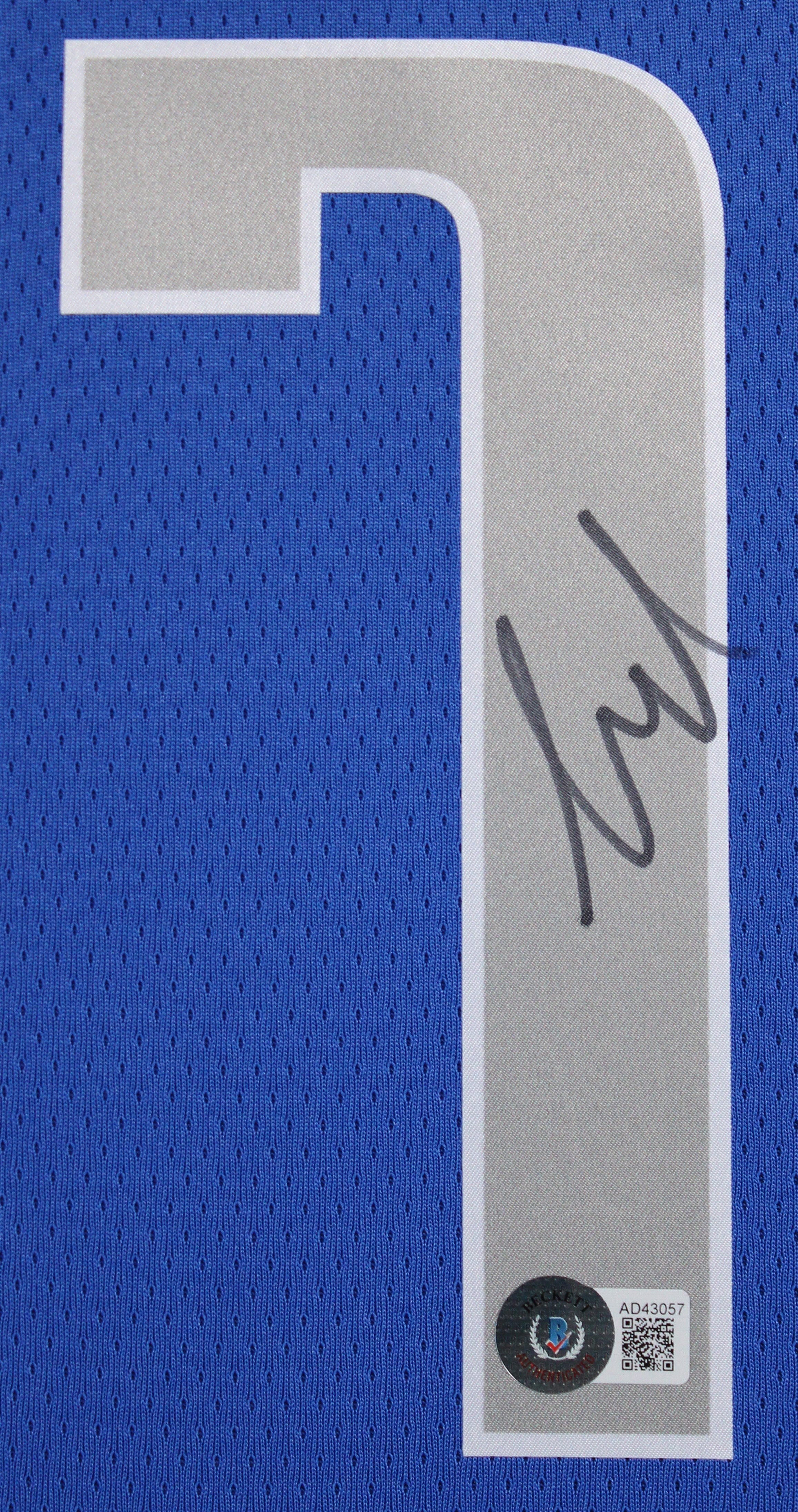 Mavericks Luka Doncic Signed Blue Nike Swingman Framed Jersey BAS #AD43057
