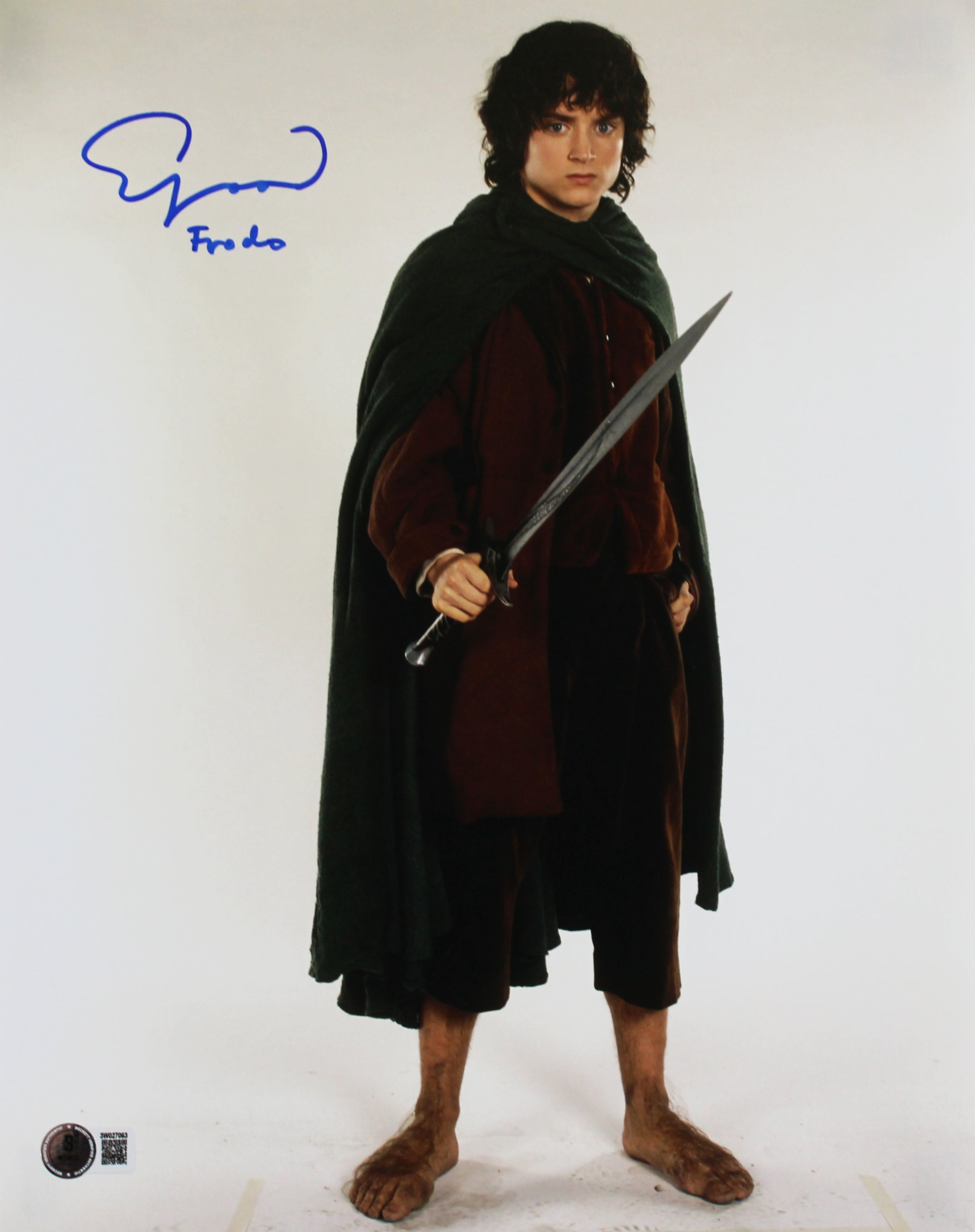 Elijah Wood Lord of the Rings "Frodo" Signed 11x14 Vertical Studio Photo BAS Wit