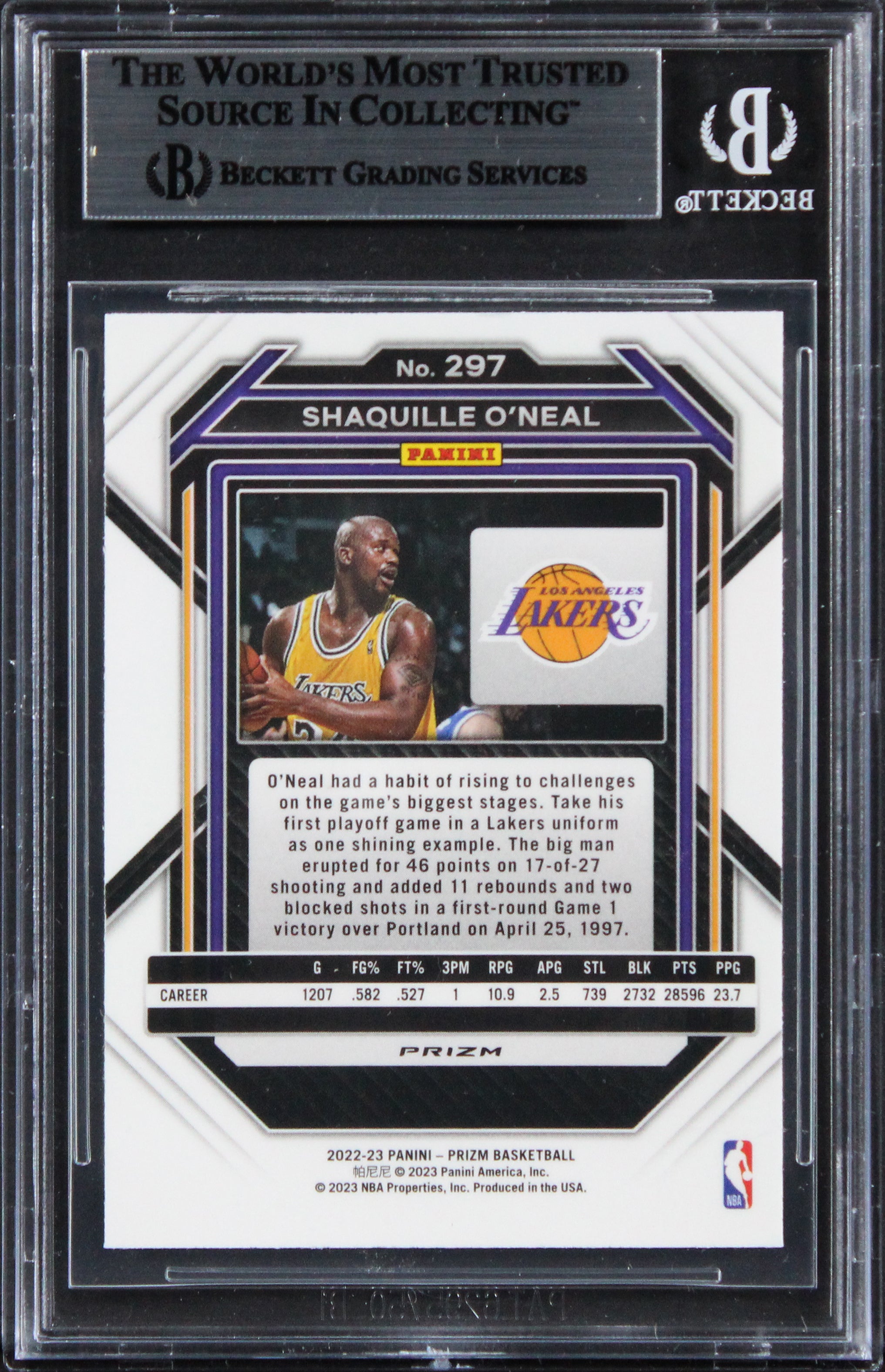 Lakers Shaquille O'Neal Signed 2022 Panini Prizm Green #297 Card BAS Slabbed