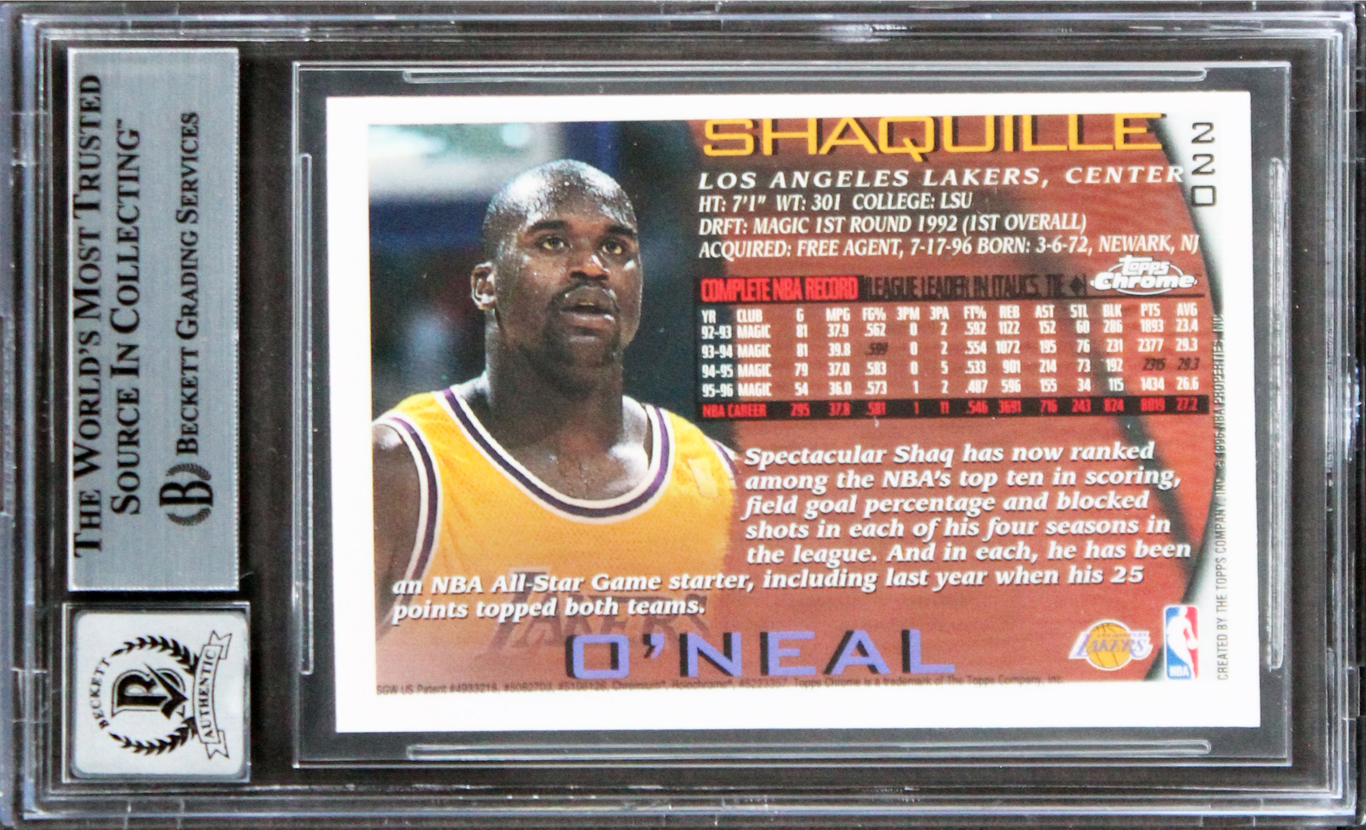 Lakers Shaquille O'Neal Signed 1996 Topps Chrome #220 Card Auto 10! BAS Slabbed
