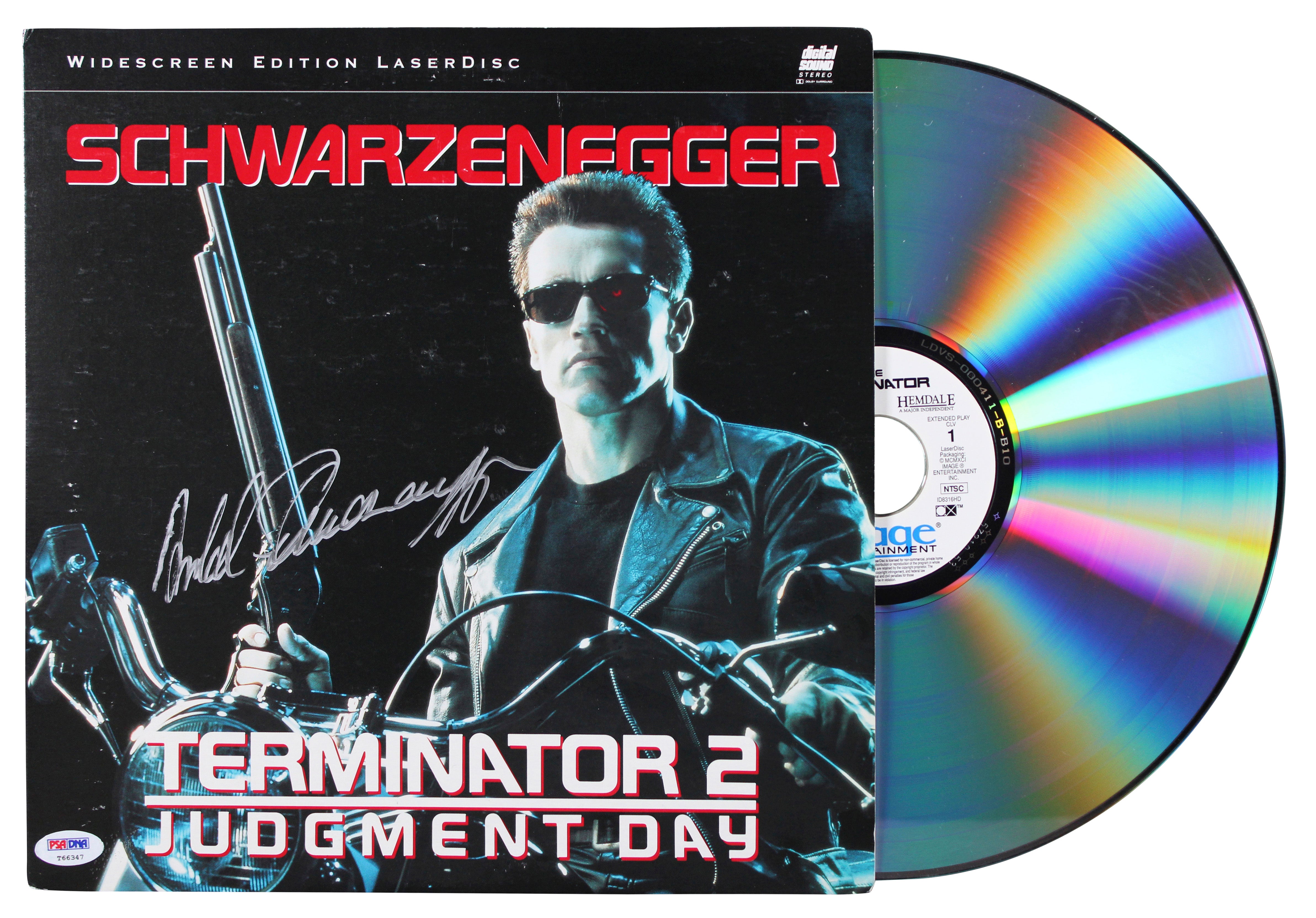 Arnold Schwarzenegger Terminator 2 Signed Laserdisc Cover W/Disk PSA/DNA #T66347