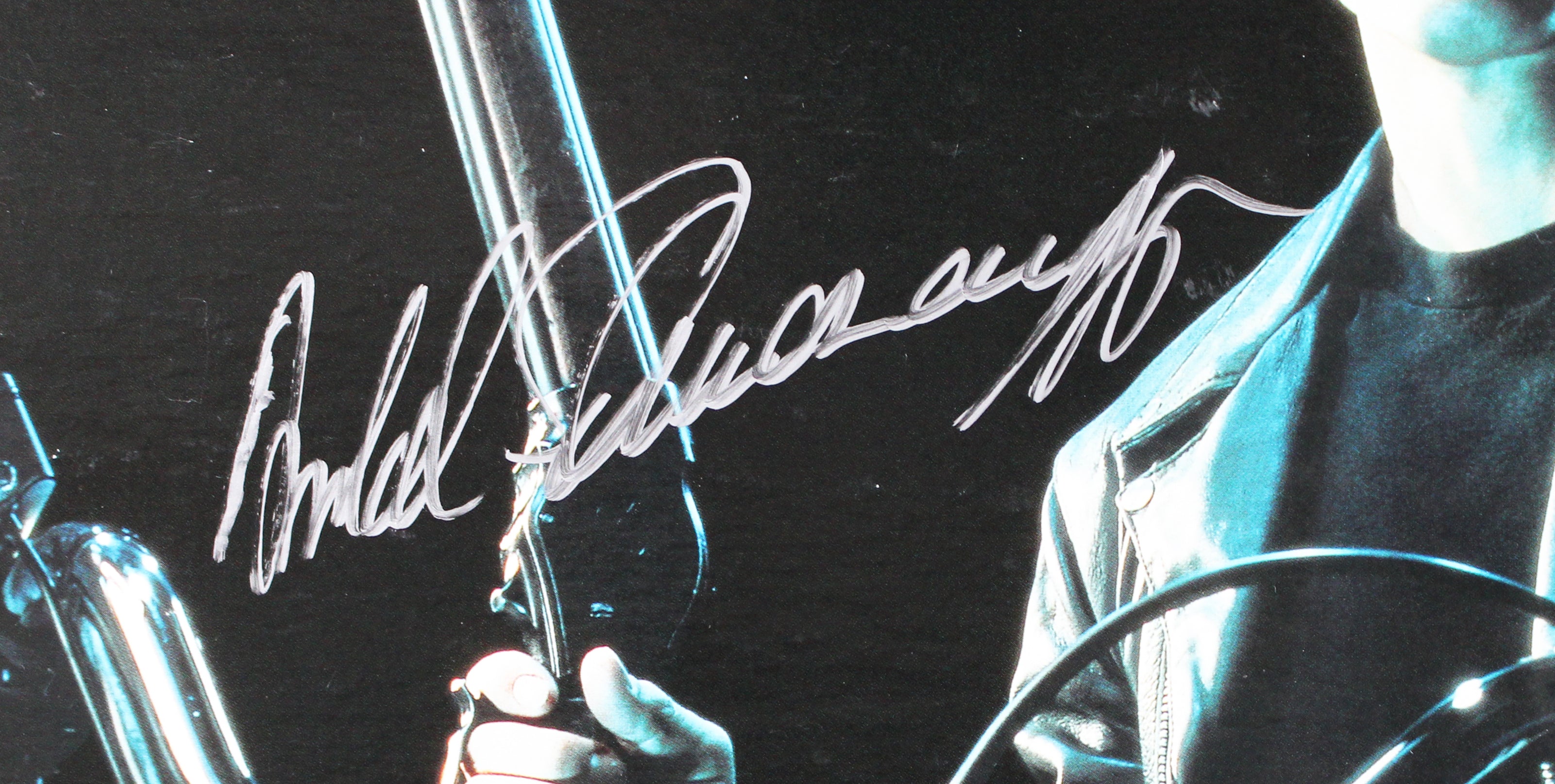 Arnold Schwarzenegger Terminator 2 Signed Laserdisc Cover W/Disk PSA/DNA #T66347